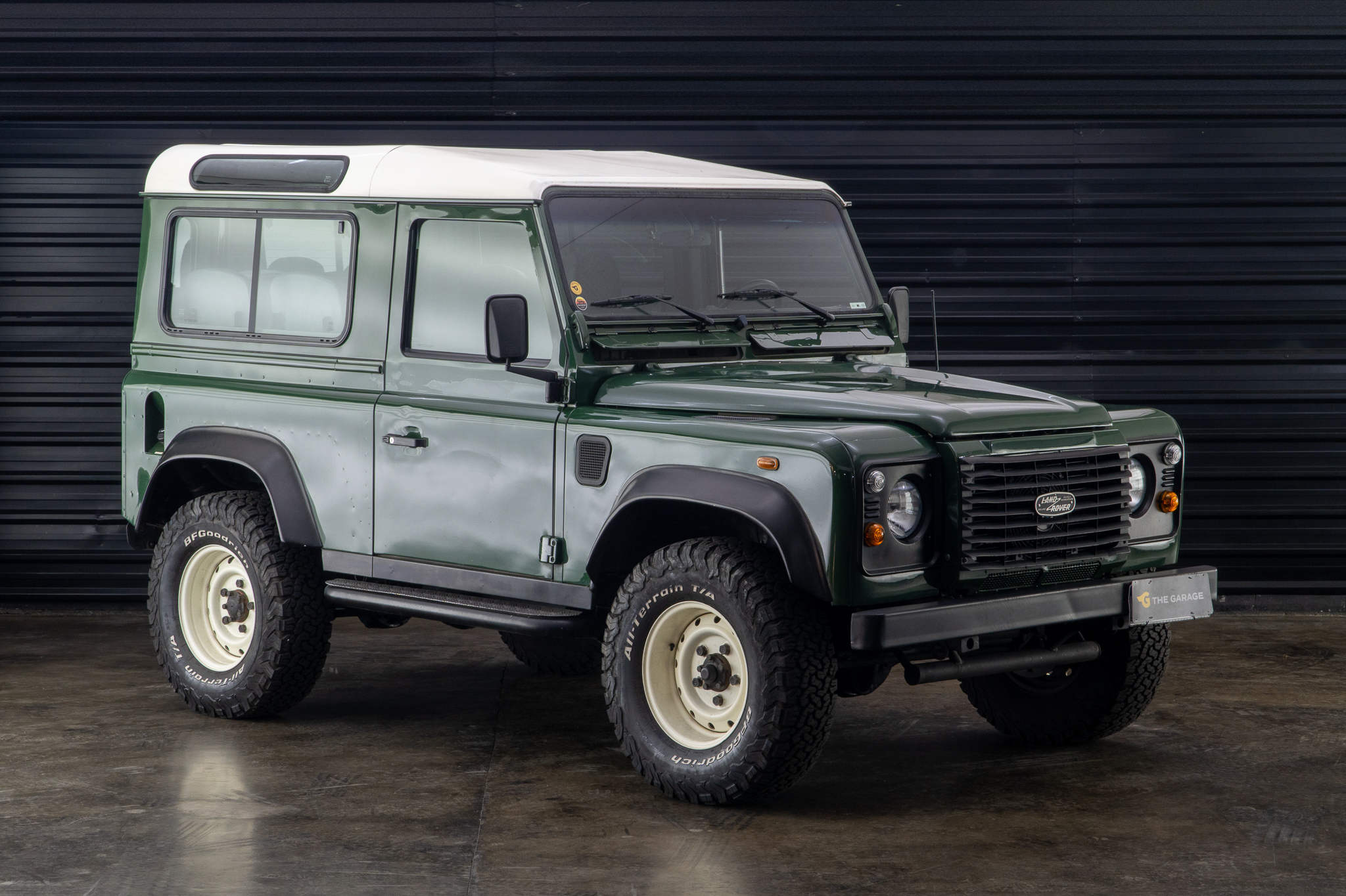 2002 Land Rover defender 90 venda the garage for sale