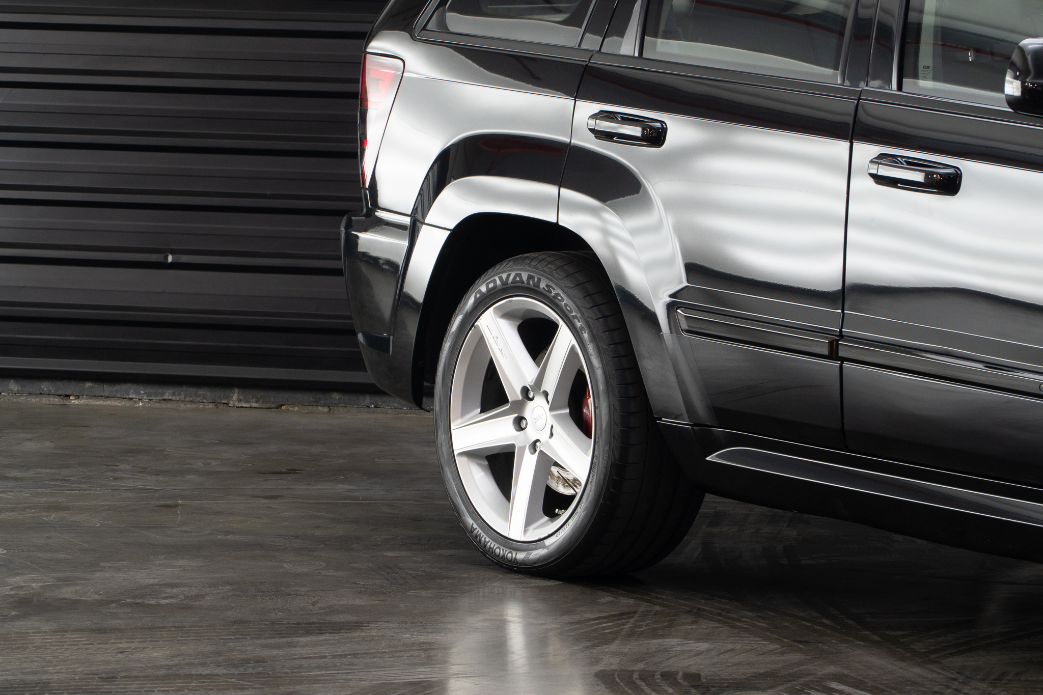 2007 Grand Cherokee SRT8 6.1 a venda the garage for sale