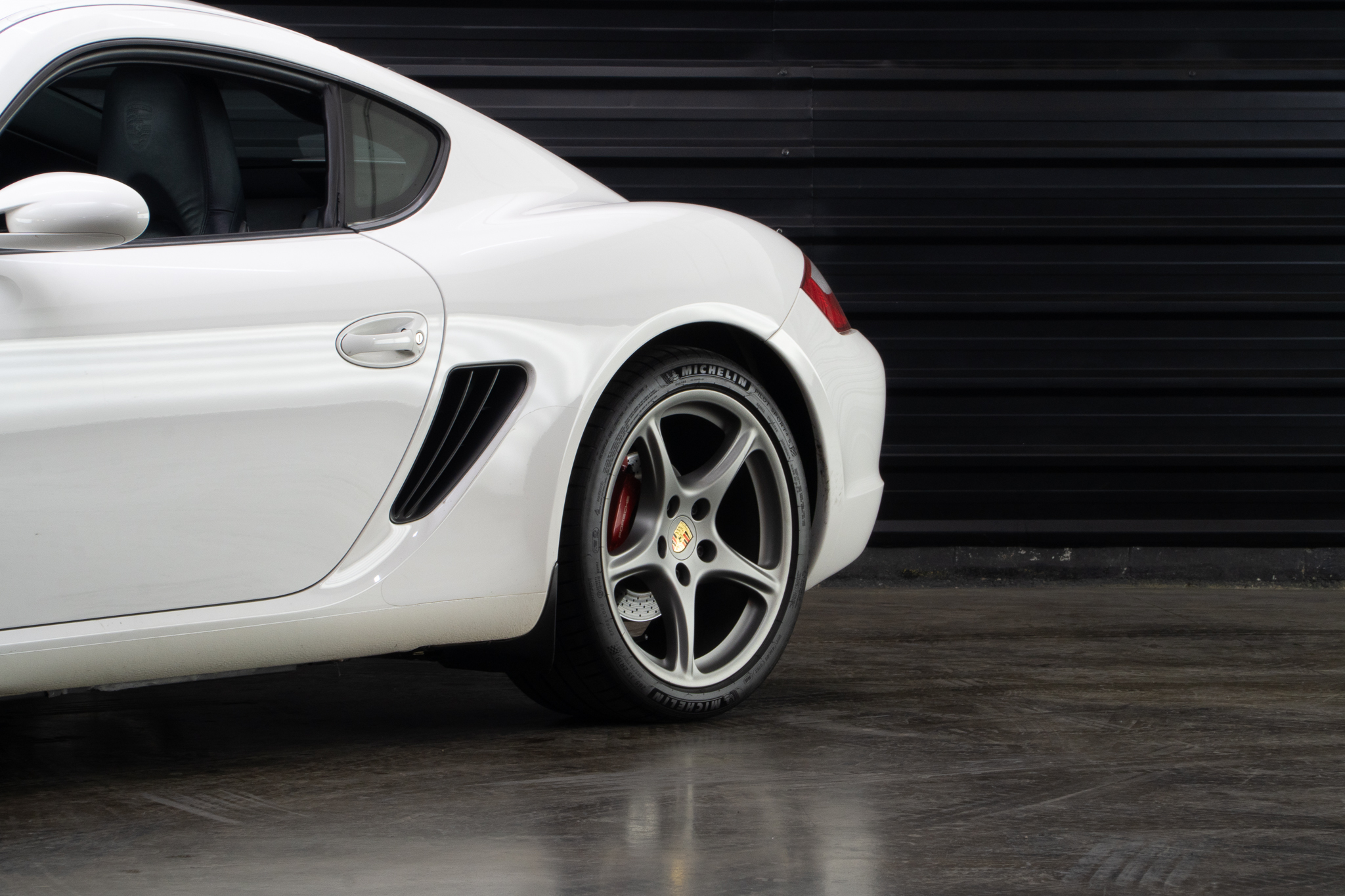 2006 Porsche Cayman S manual (987) a venda the garage for sale