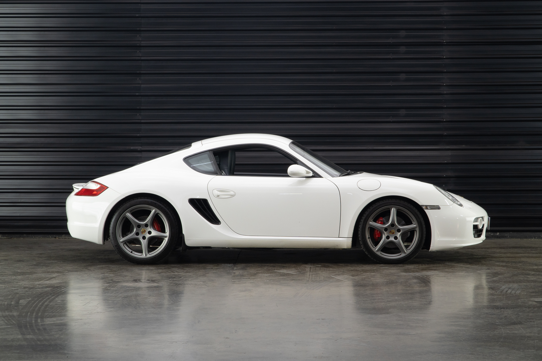 2006 Porsche Cayman S manual (987) a venda the garage for sale