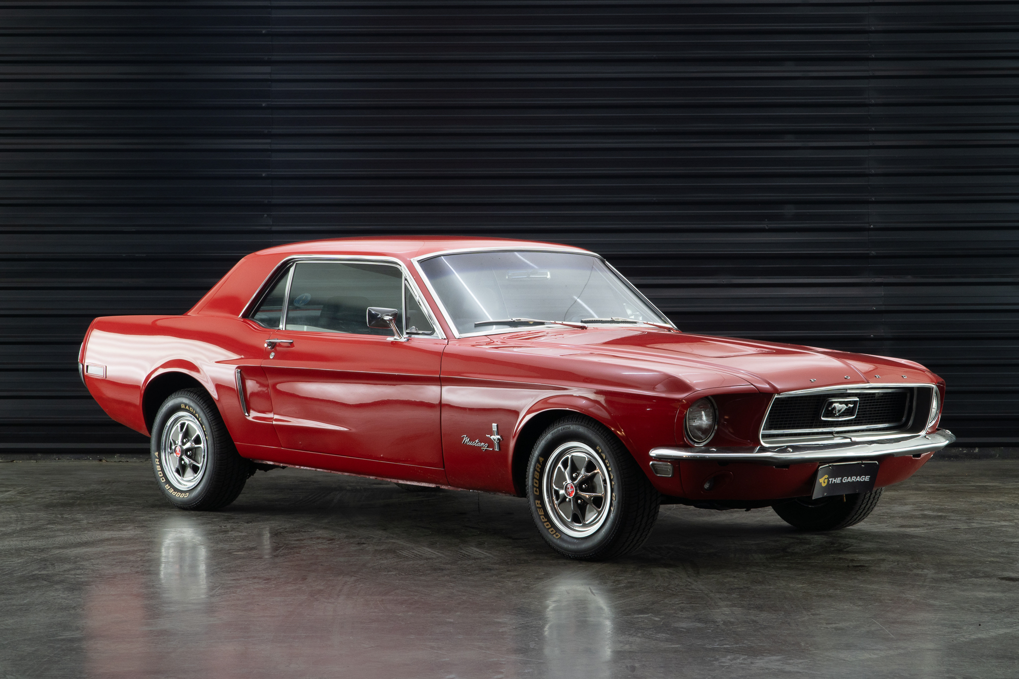 1968 Ford Mustang Hardtop a venda the garage for sale