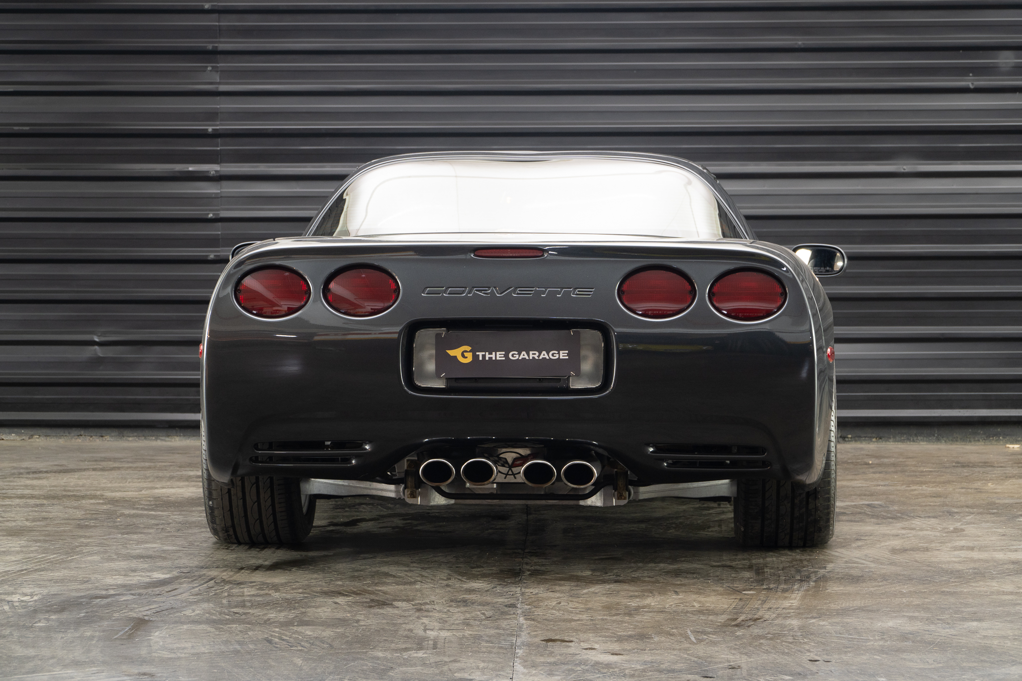 1998-Chevrolet-Corvette-C5-5.7-V8-a-venda-the-garage-for-sale