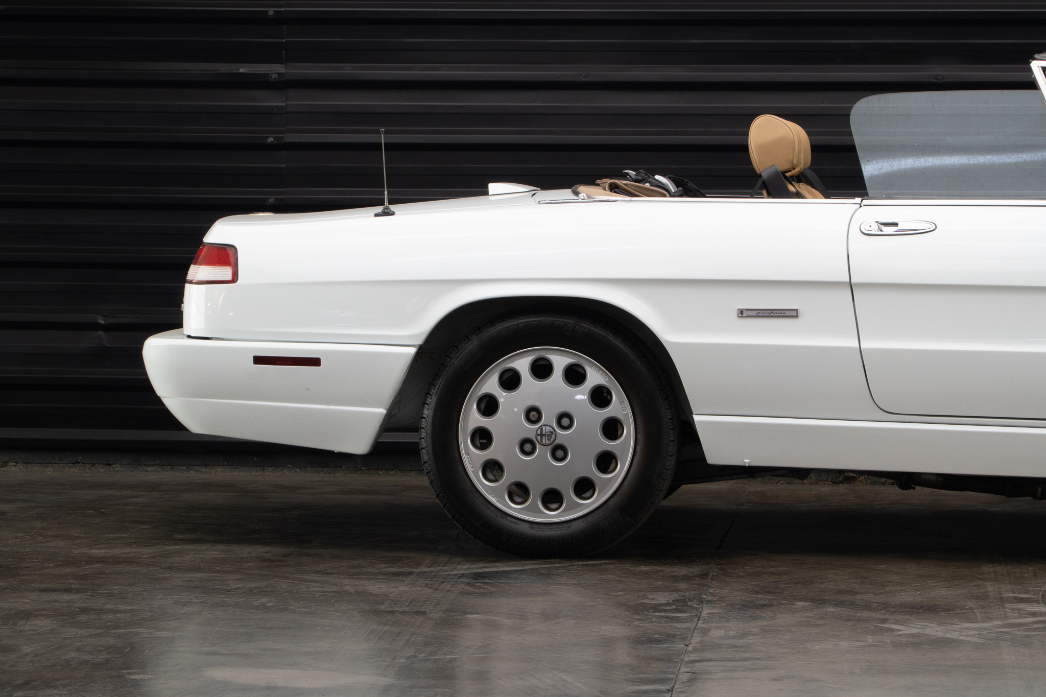 1991 Alfa Spider Veloce a venda the garage for sale