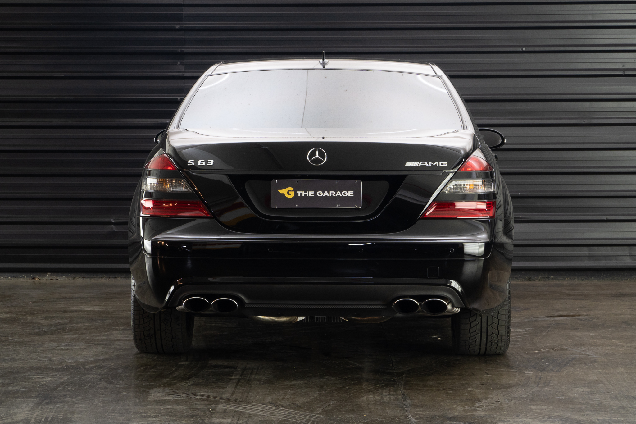 2010 Mercedes-Benz S63 AMG a venda the garage for sale