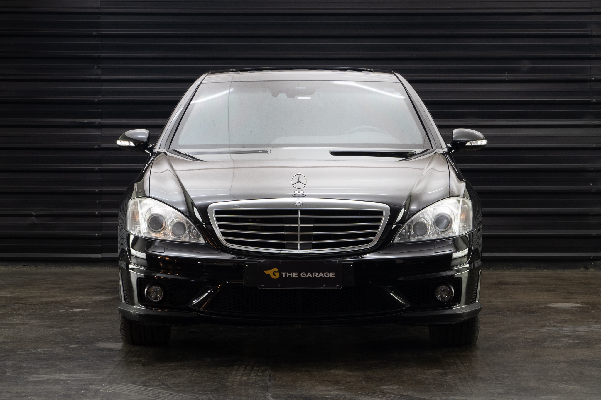 2010 Mercedes-Benz S63 AMG a venda the garage for sale