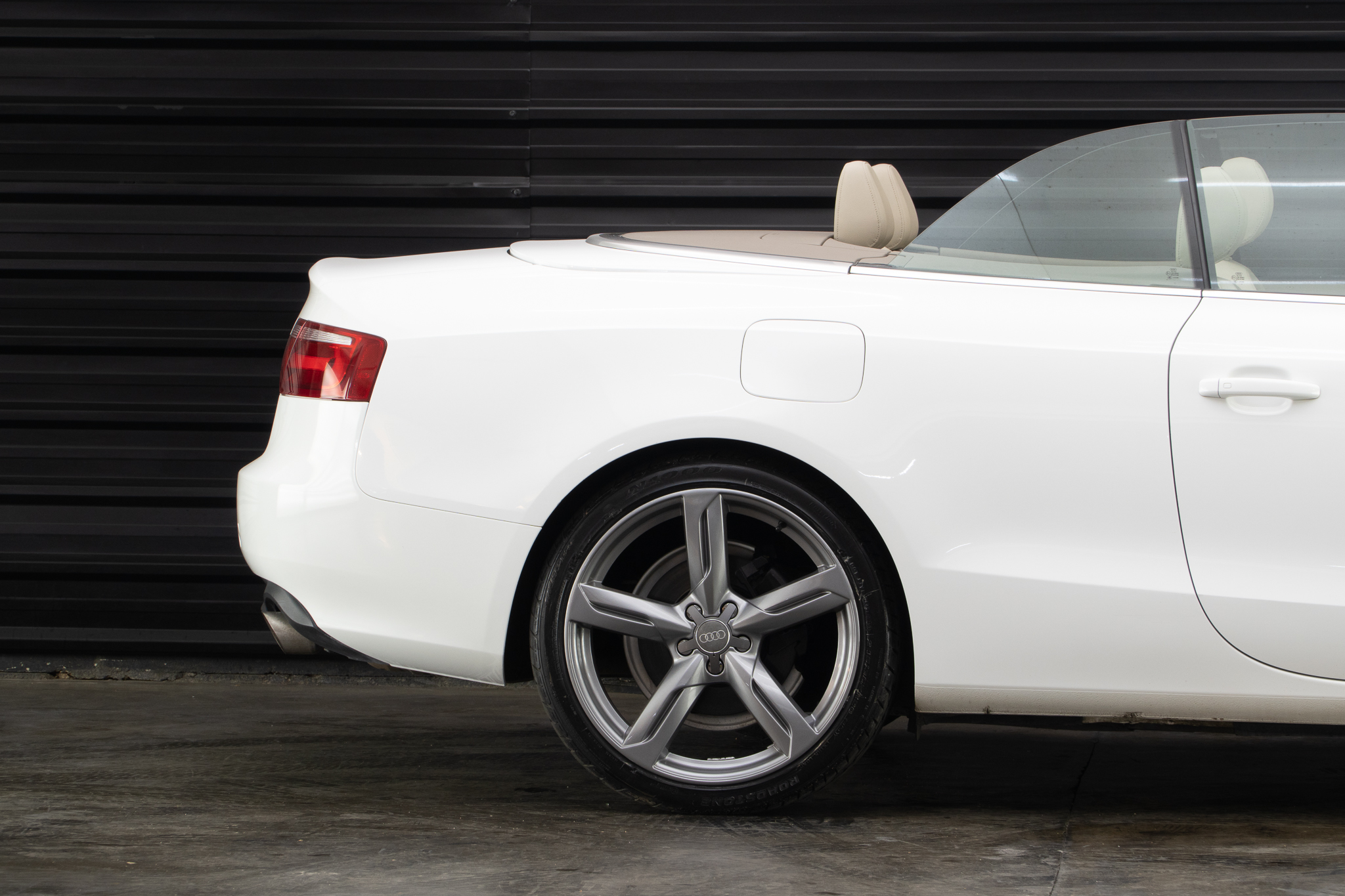 2011 Audi A5 premium a venda the garage for sale