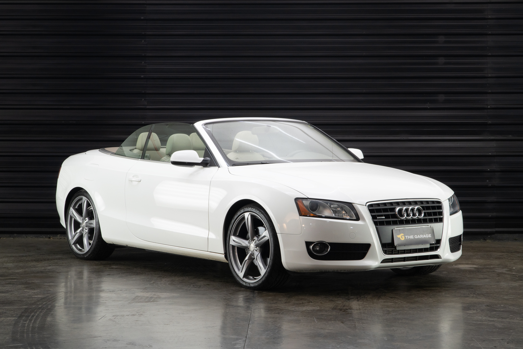 2011 Audi A5 premium a venda the garage for sale