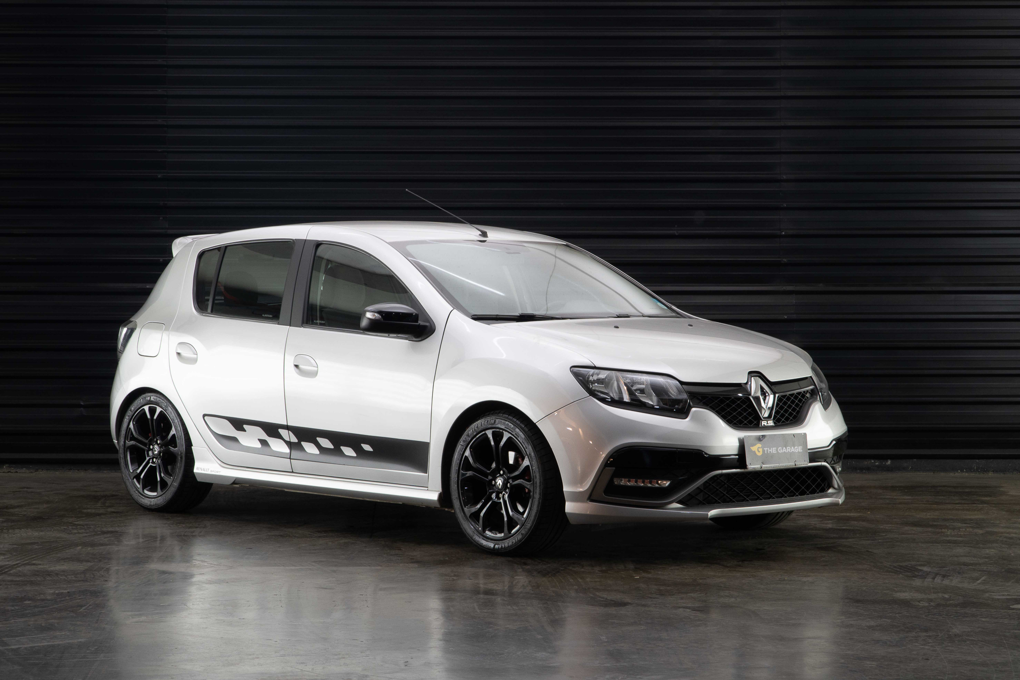 2020 RENAULT SANDERO RS 2.0 a venda the garage for sale