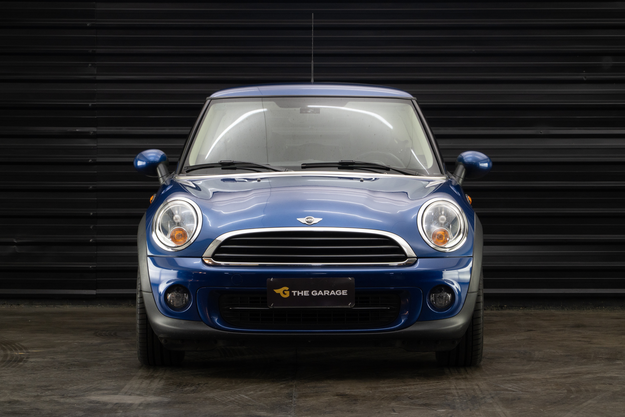 2013 Mini Cooper One a venda for sale the garage