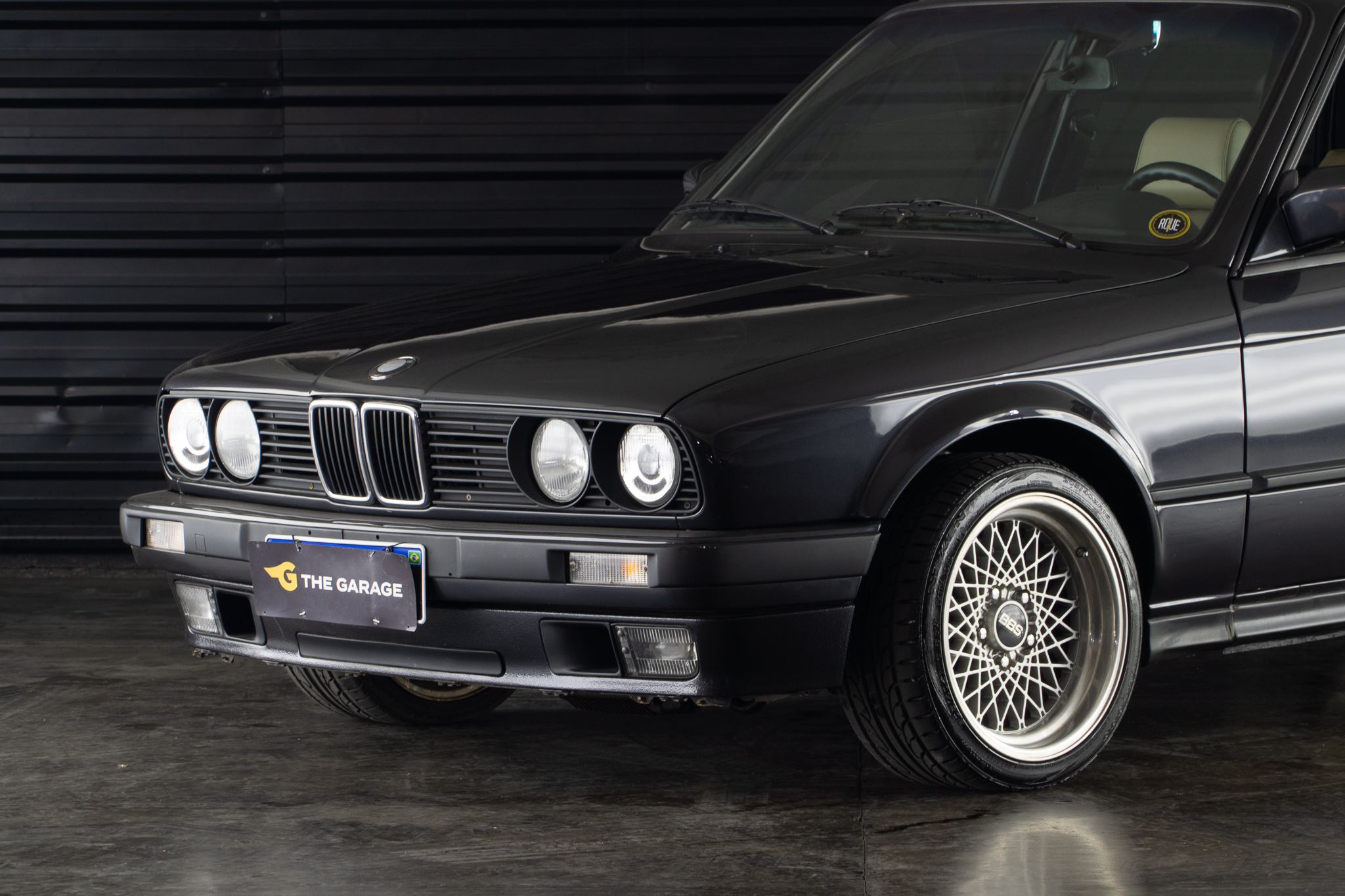 1988 BMW E30 Touring Euro manual a venda for sale the garage