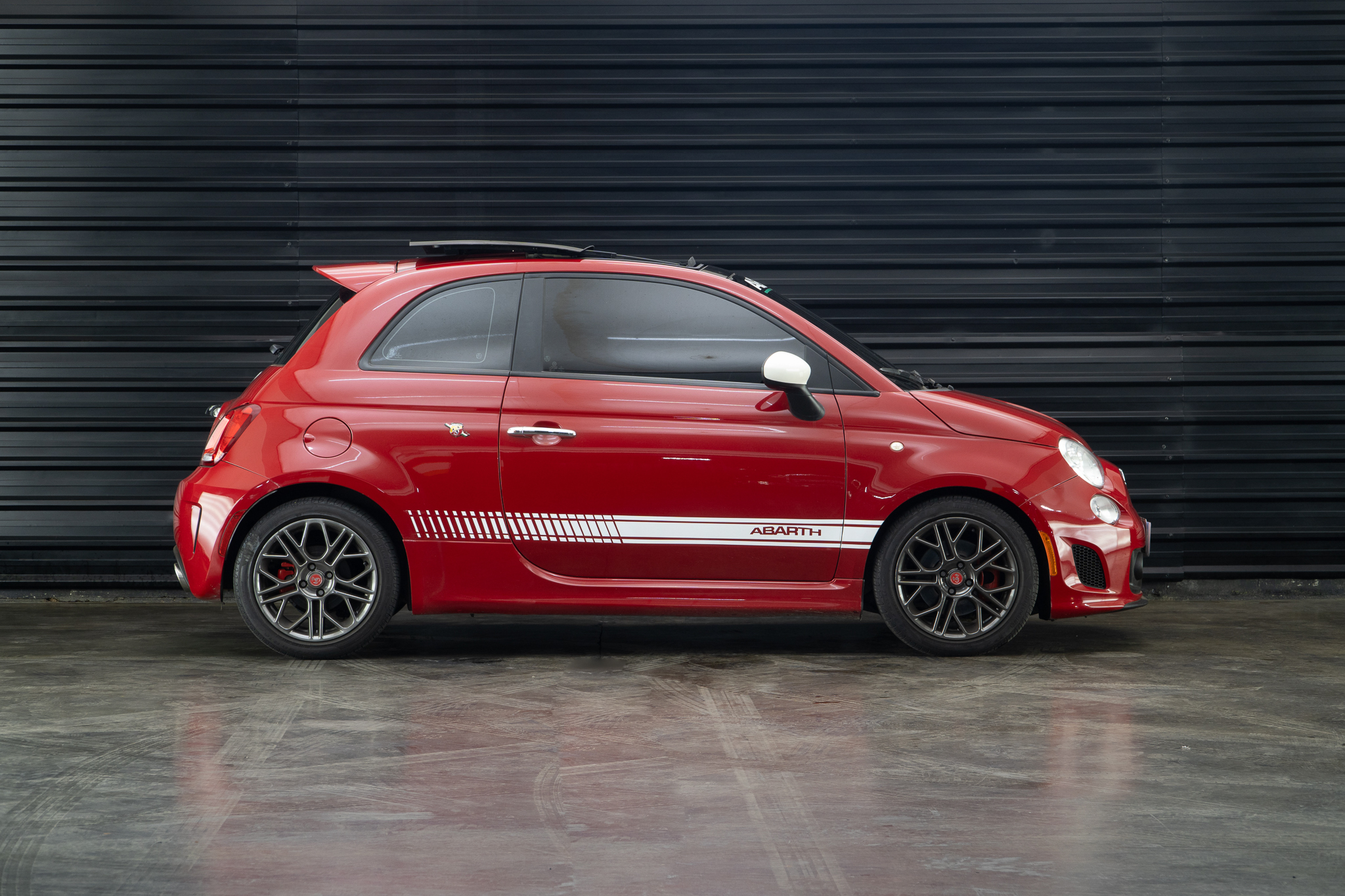 2015 Fiat 500 Abarth Turbo a venda for sale the garage