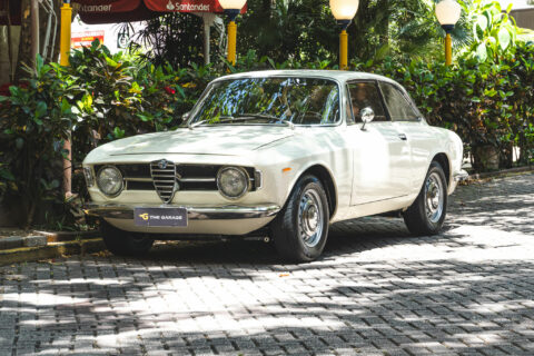 1970-Alfa-Romeo-GT-1300-Junior-a-venda-for-sale-the-garage