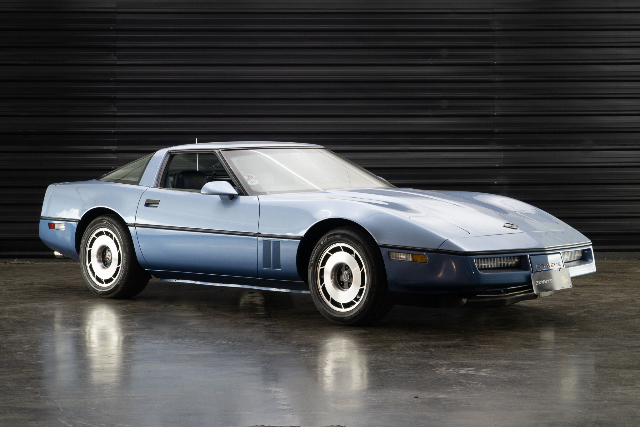 1984 Chevrolet Corvette C4 Targa L83 a venda for sale the garage