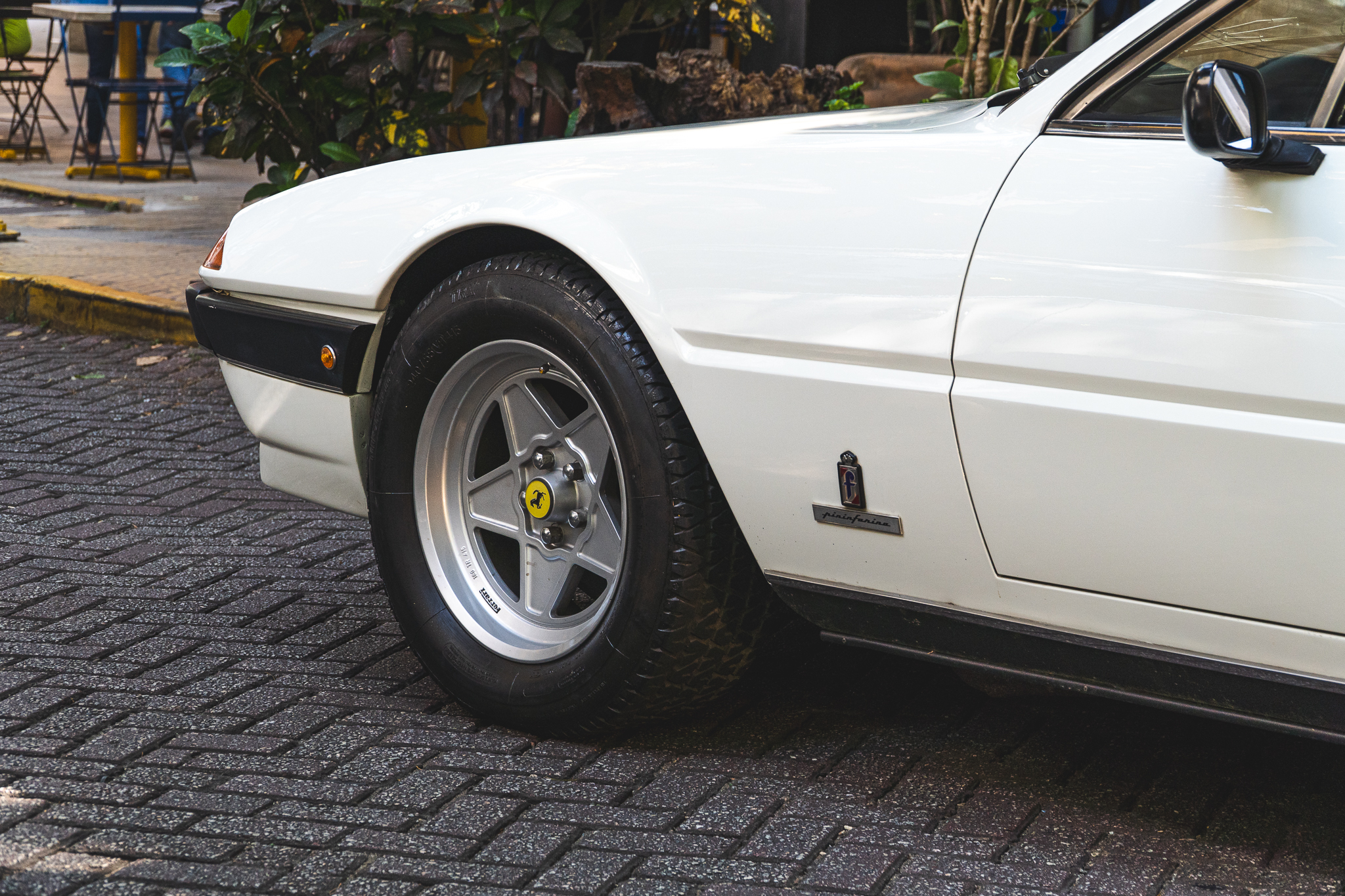 1984 Ferrari 400i GT Coupe a venda for sale the garage