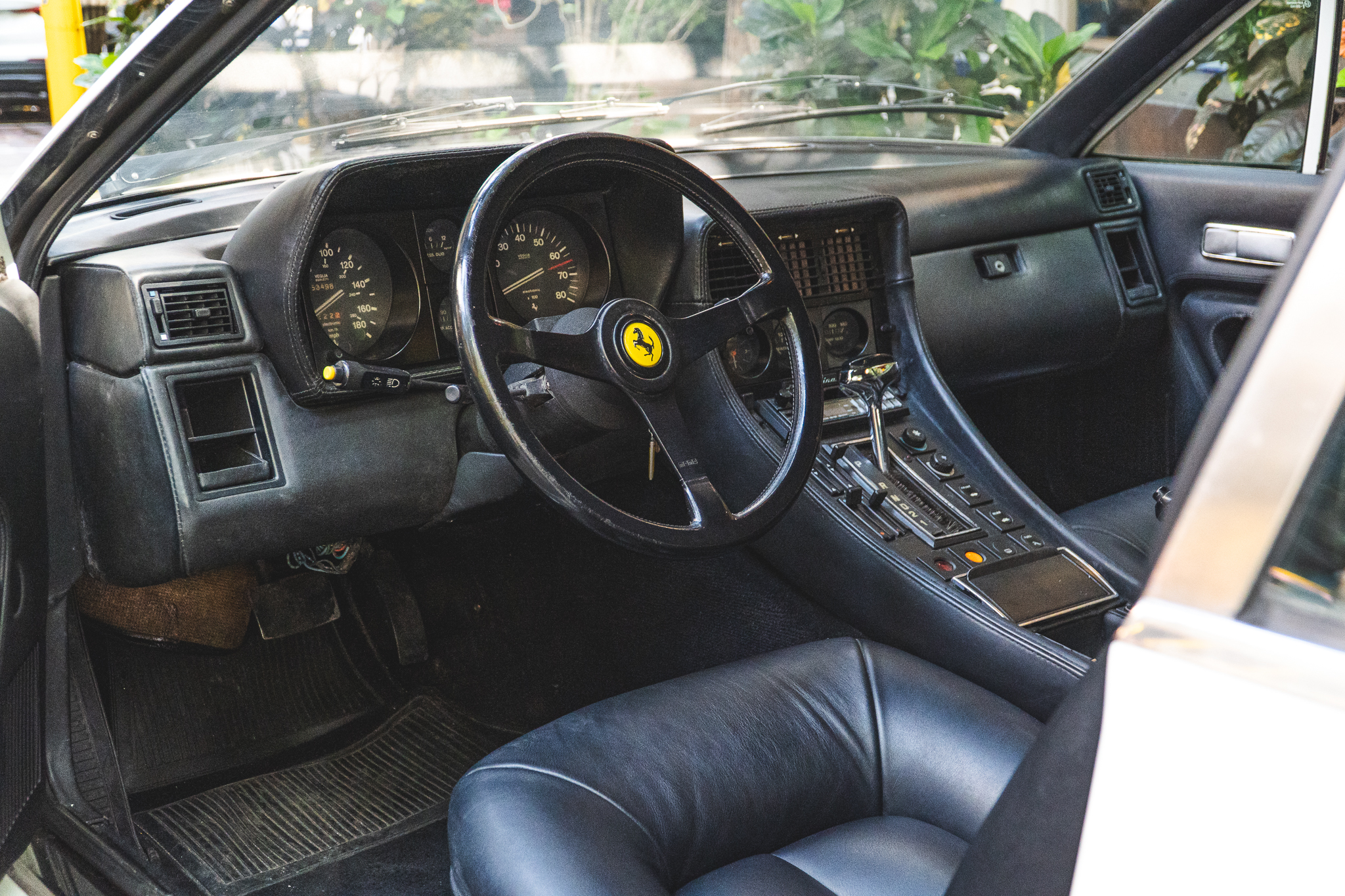 1984 Ferrari 400i GT Coupe a venda for sale the garage