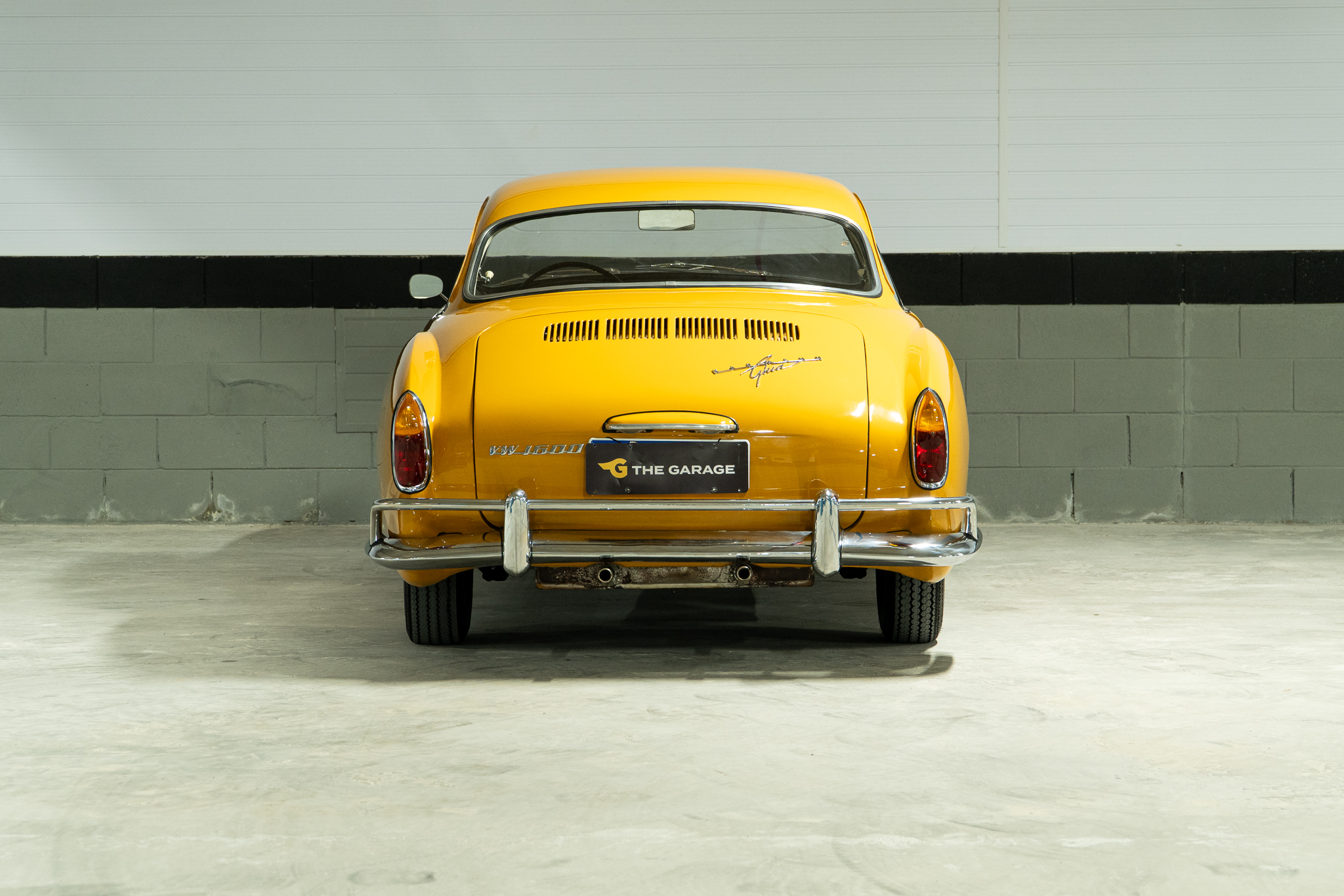 1968 Volkswagen Karmann Ghia venda compra The Garage for sale