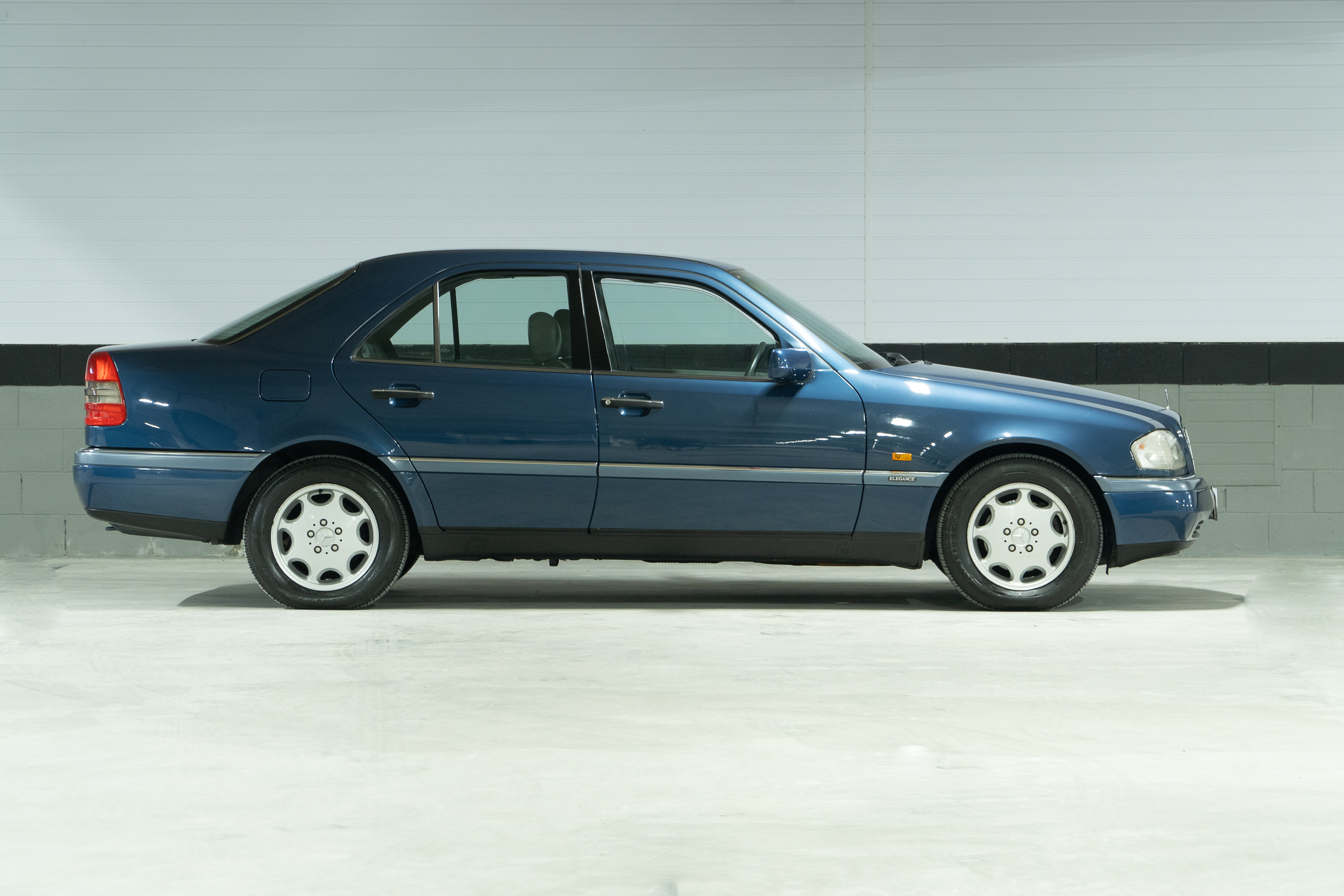 1994 Mercedes-Benz C280 Elegance Manual venda compra The Garage for sale