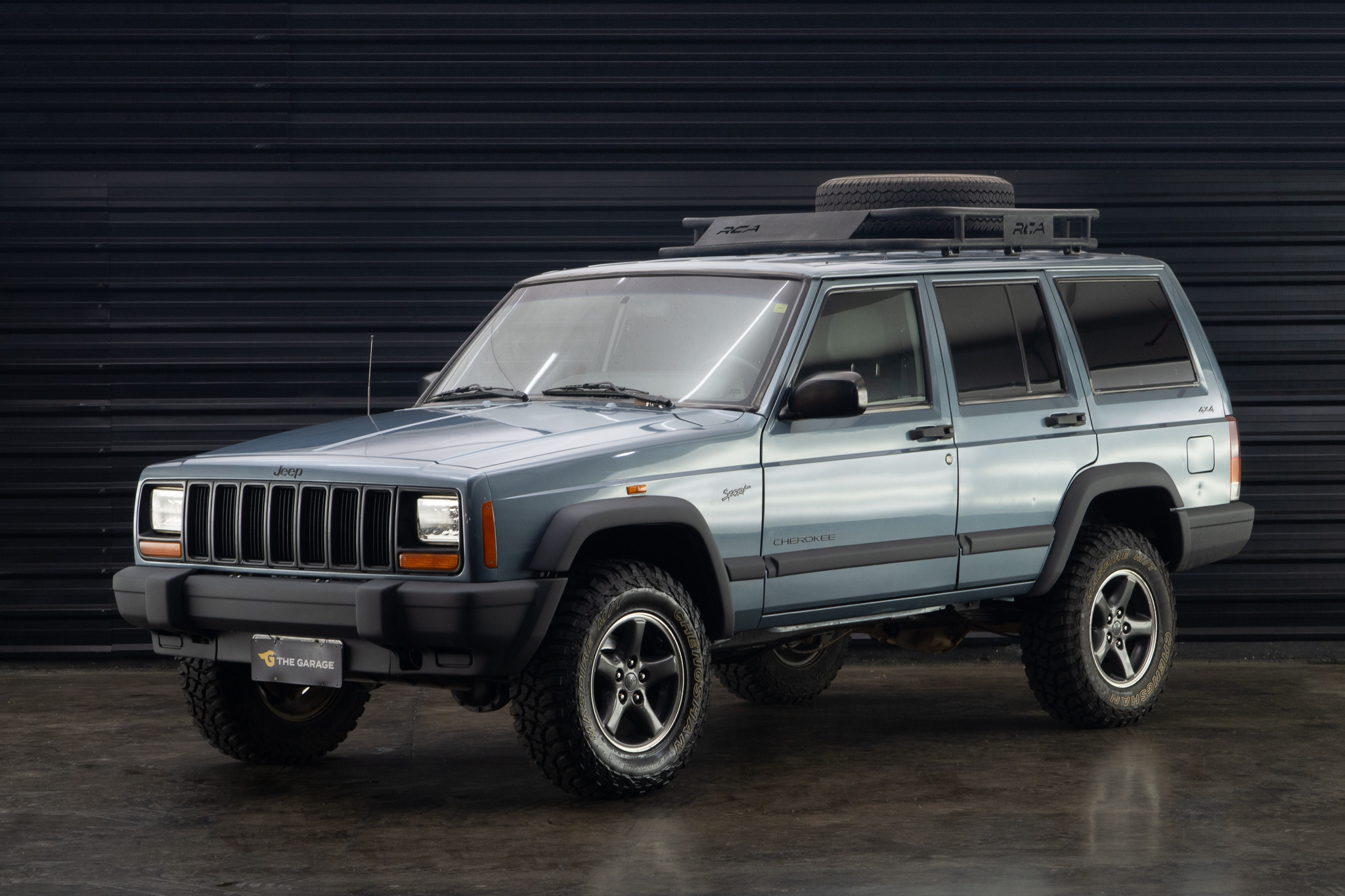 1998 Jeep Cherokee Sport 4.0 4X4 a venda for sale the garage