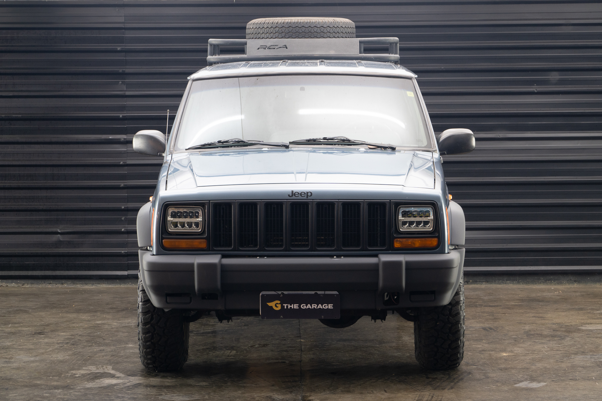 1998 Jeep Cherokee Sport 4.0 4X4 a venda for sale the garage