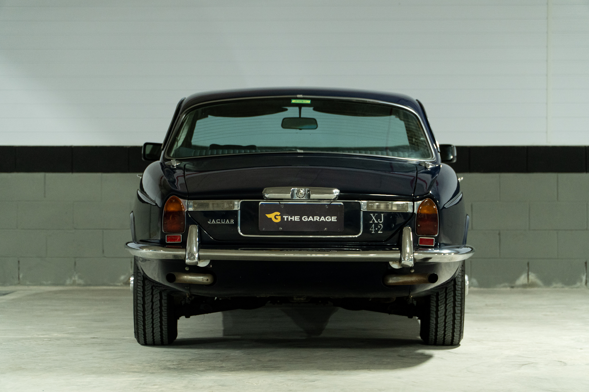 1975 Jaguar XJ6 4.2 traseira