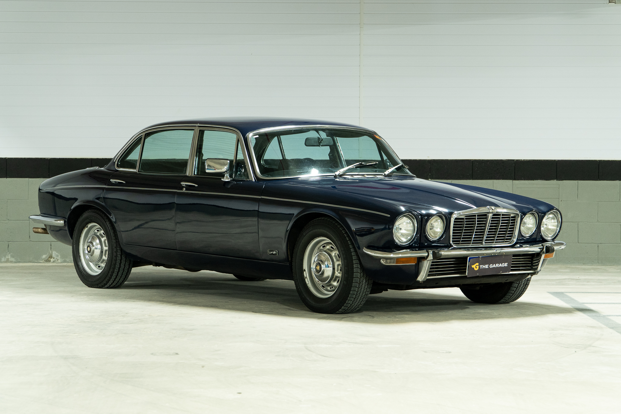 1975 Jaguar XJ6 4.2 carroceria