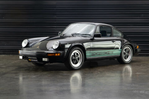 1979 Porsche 911 SC preta-2