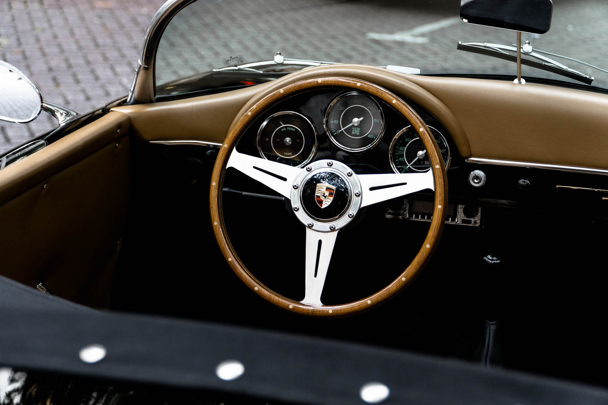 1957 Porsche 356 Speedster Réplica a venda the garage for sale--15