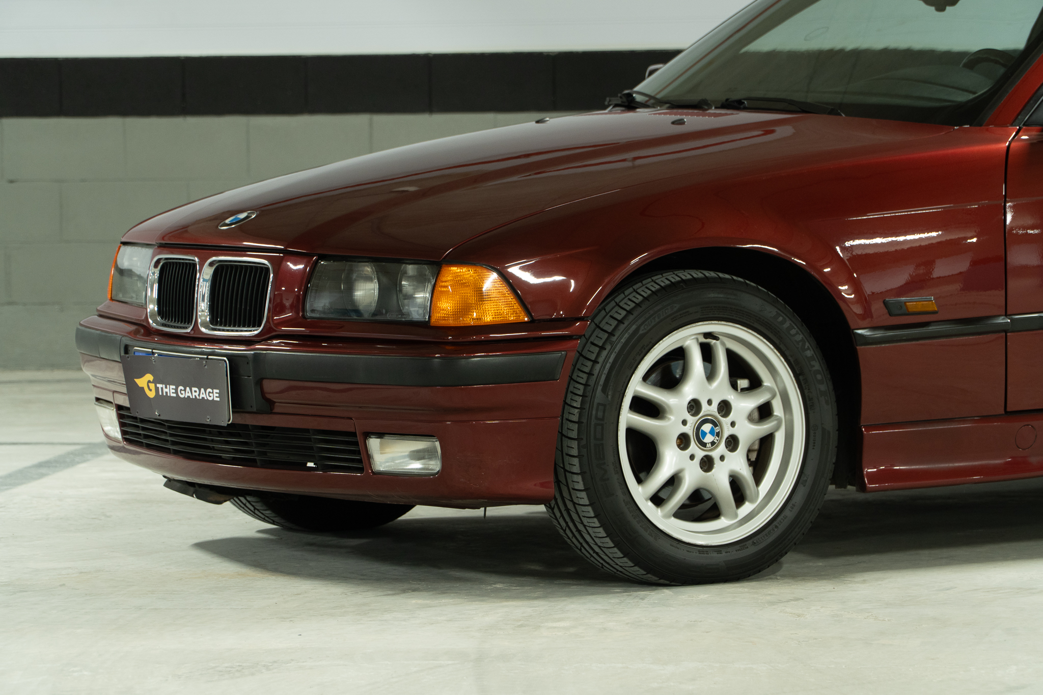 1996 BMW 328i lateral