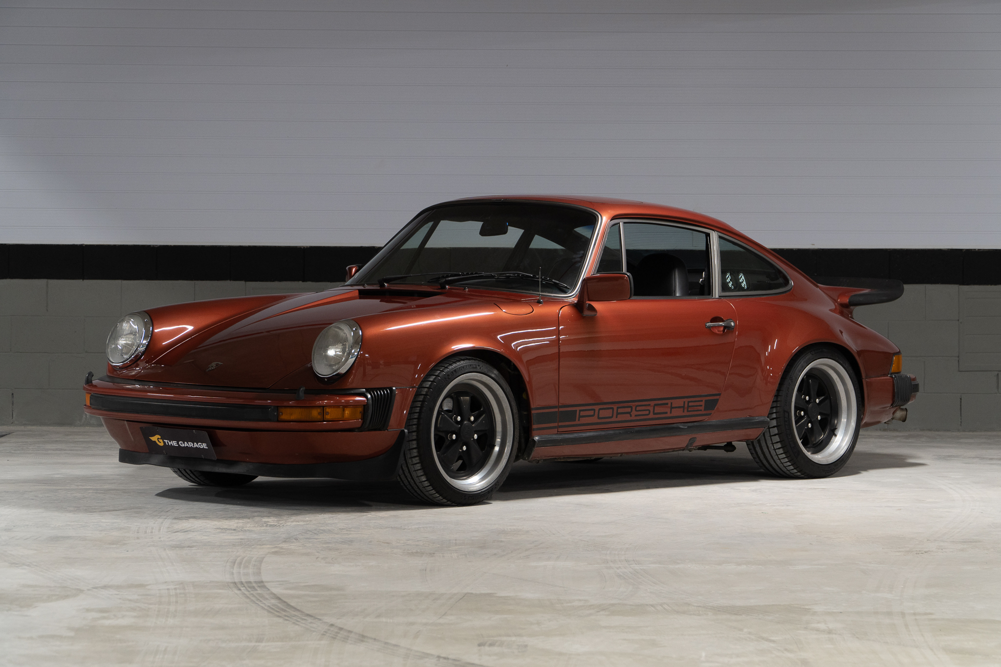 1977-Porsche-911-Carrera-3.0-venda-the-garage-for-sale (18 of 20)