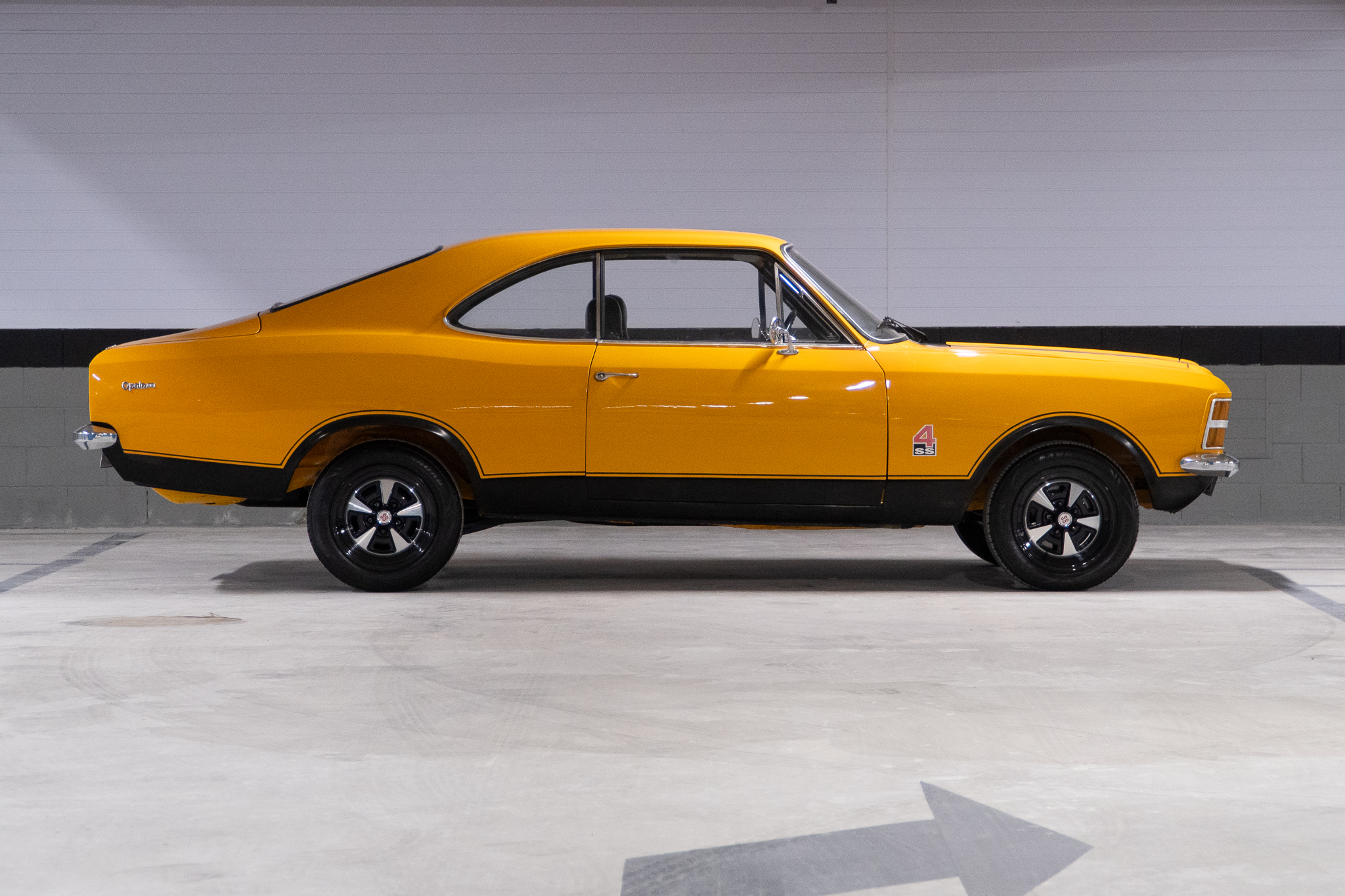 1976 Chevrolet Opala lateral