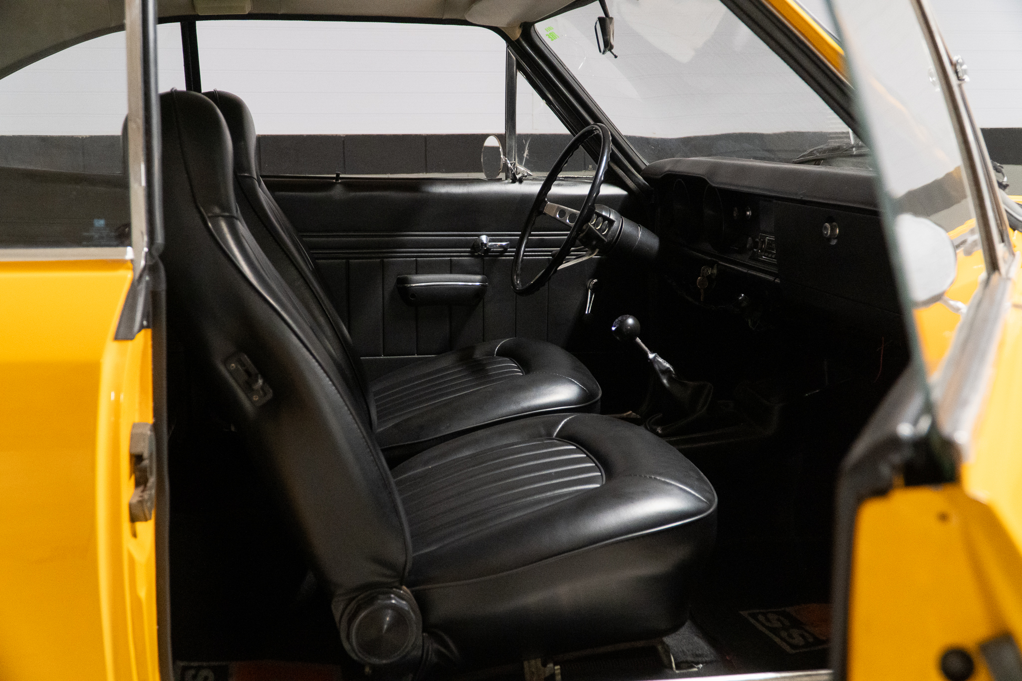 1976 Chevrolet Opala interior