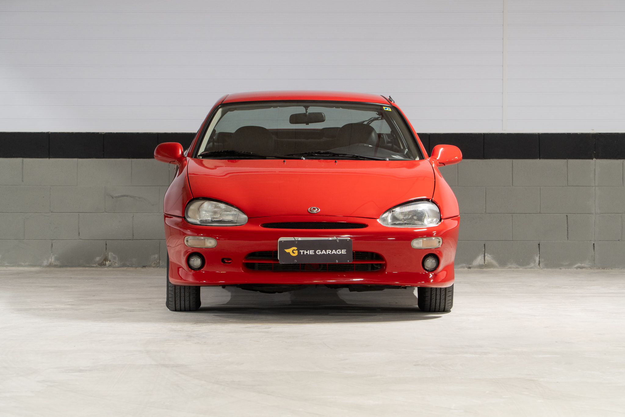 1997 Mazda MX 3 dianteira