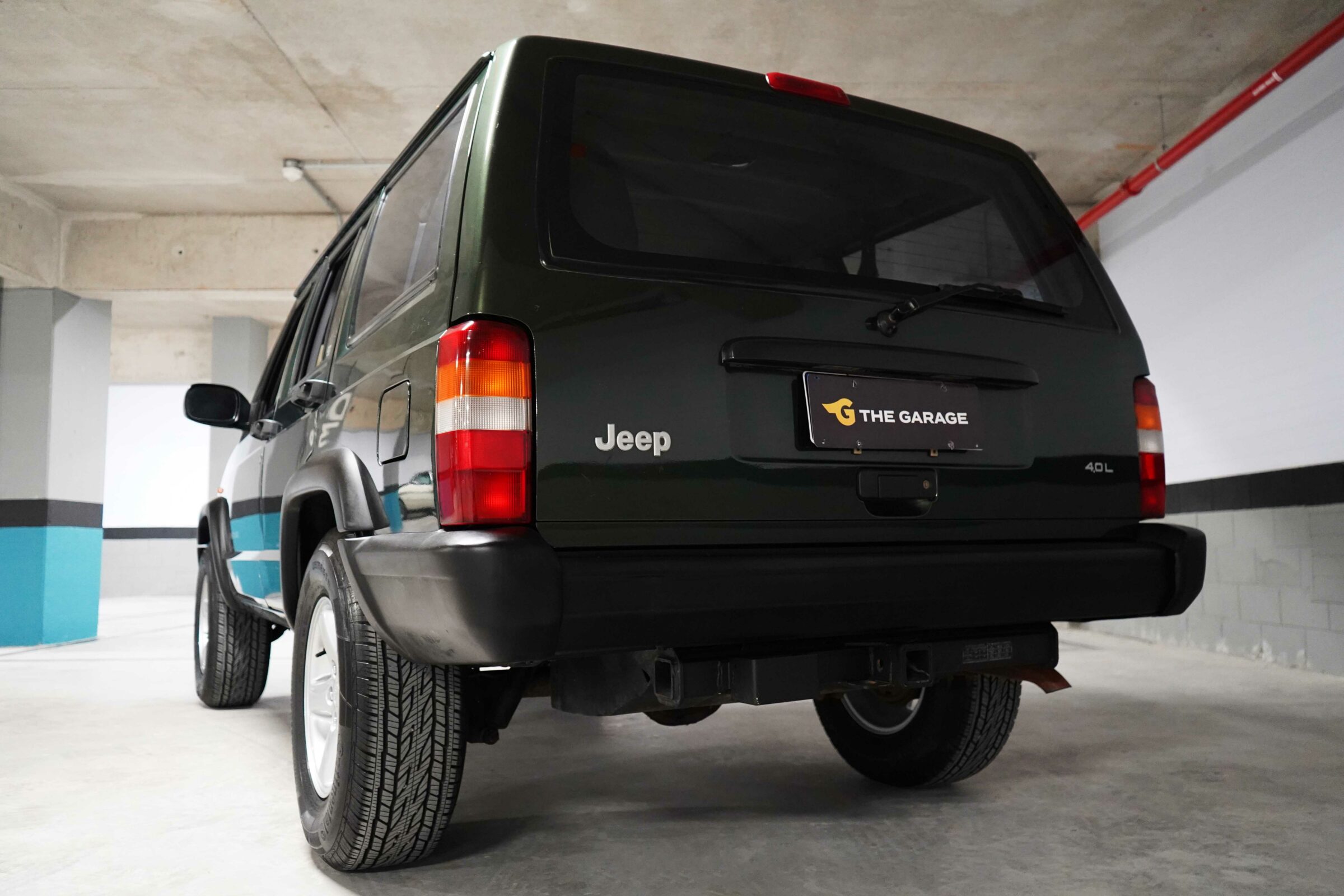 1998-Jeep-Cherokee-venda-the-garage-for-sale-20-of-35-scaled.jpg