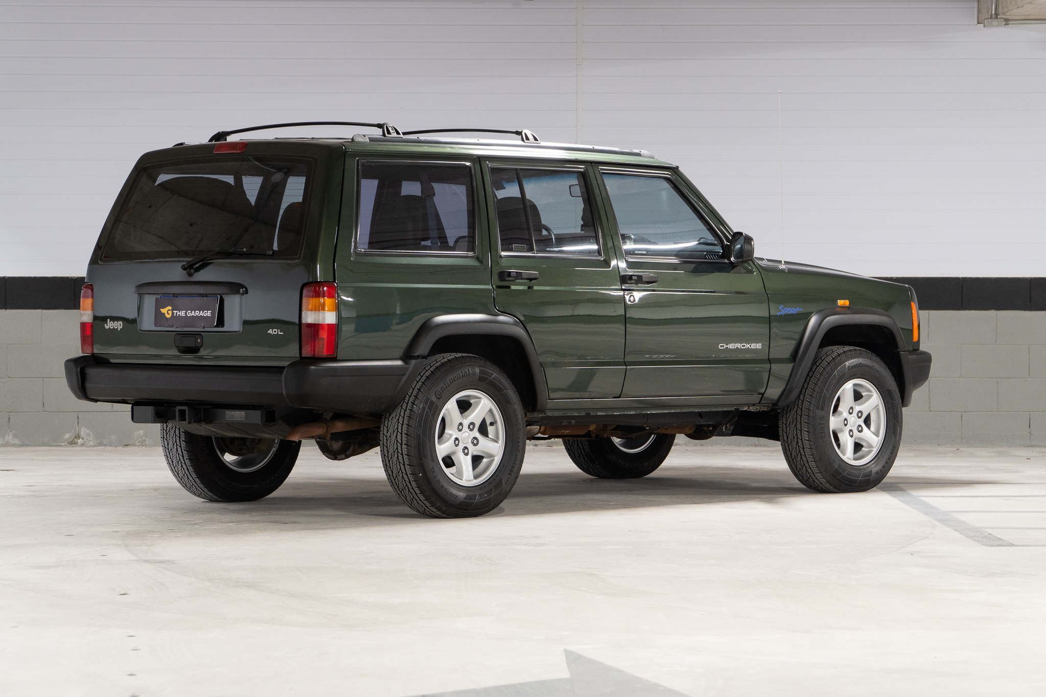 1998-Jeep-Cherokee-venda-the-garage-for-sale-4-of-4.jpg