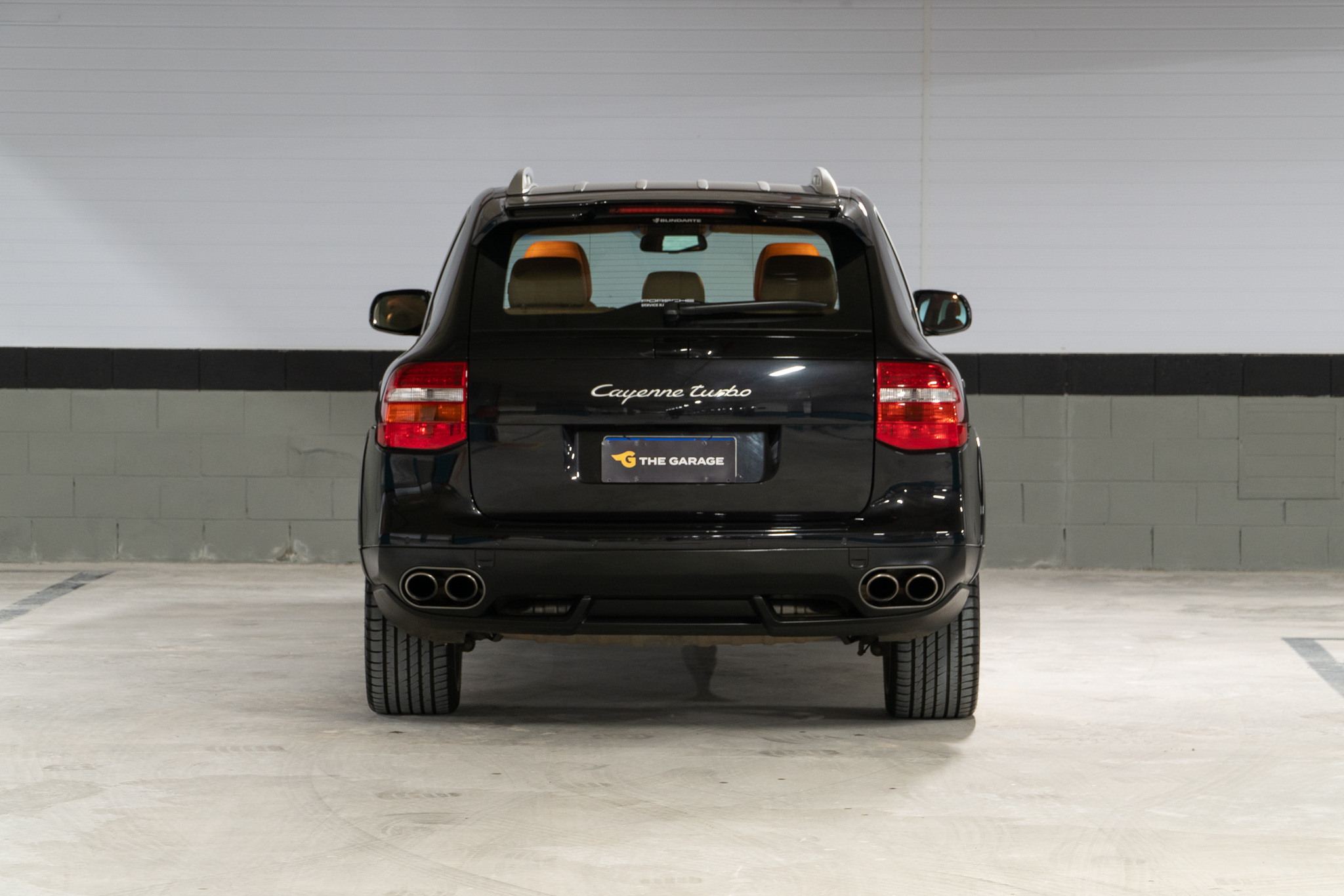 2008-Porsche-Cayenne-turbo-venda-the-garage-for-sale (20 of 22)