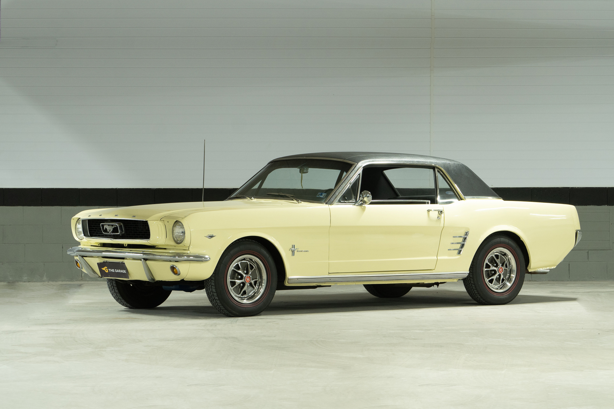 1966 Ford Mustang Hardtop venda compra The Garage for Sale