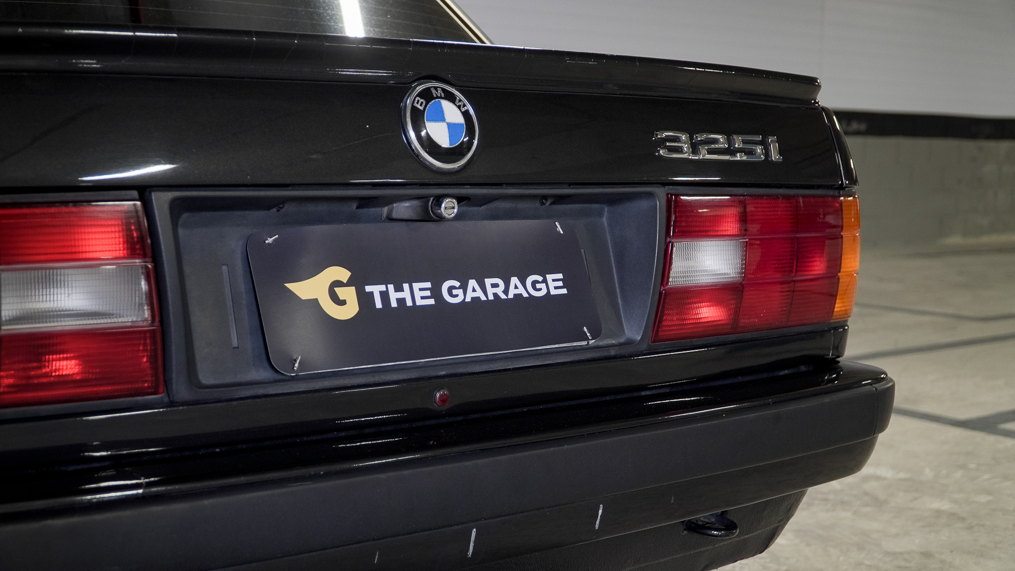 1991 BMW 325i Venda Compra The Garage for Sale