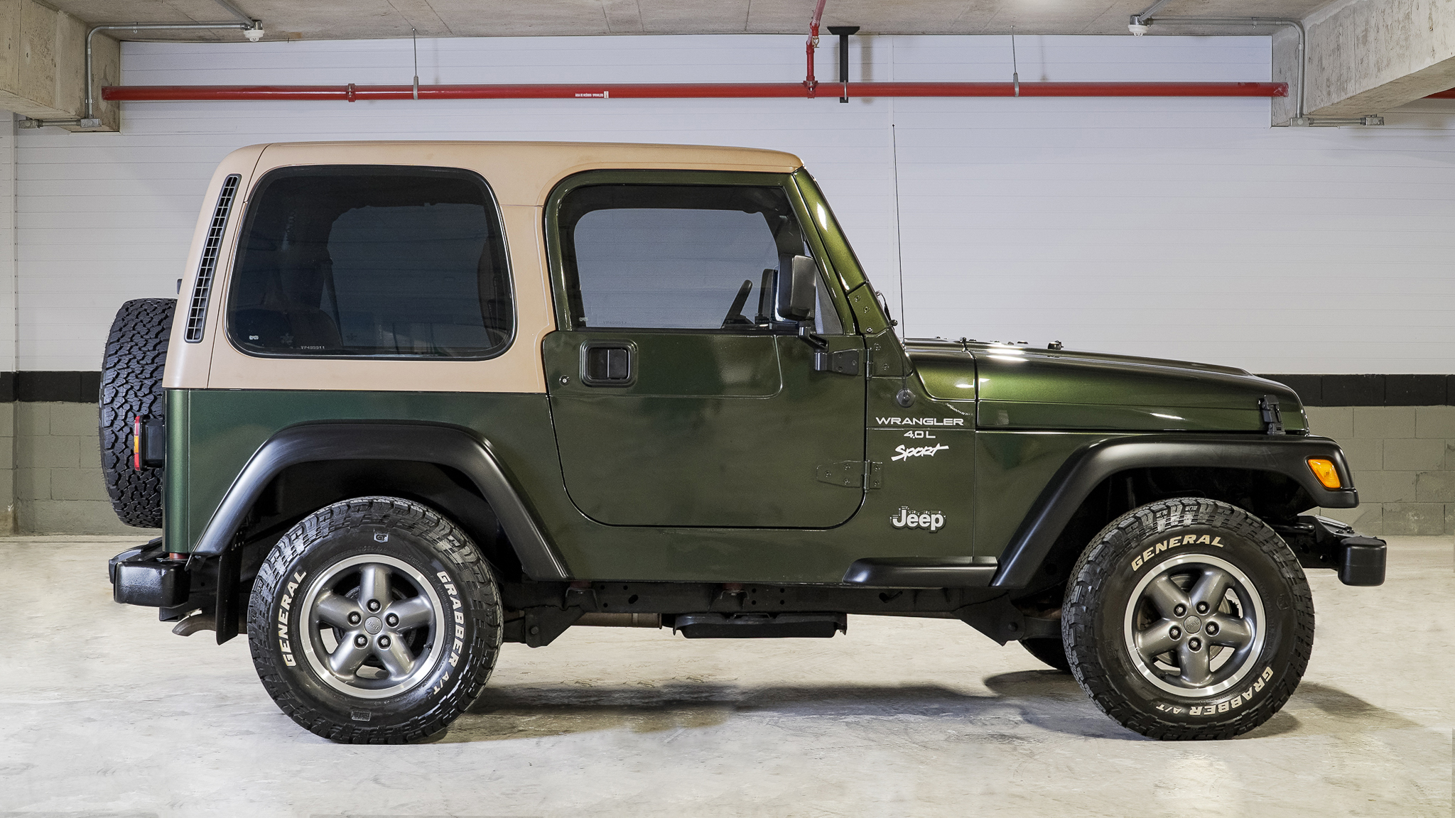 1977 Jeep Wrangler TJ venda compra the garage for sale