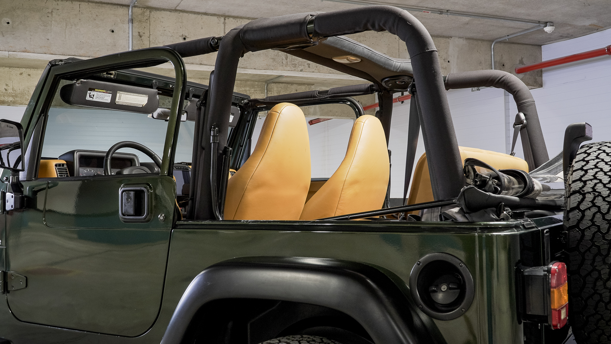 1977 Jeep Wrangler TJ venda compra the garage for sale