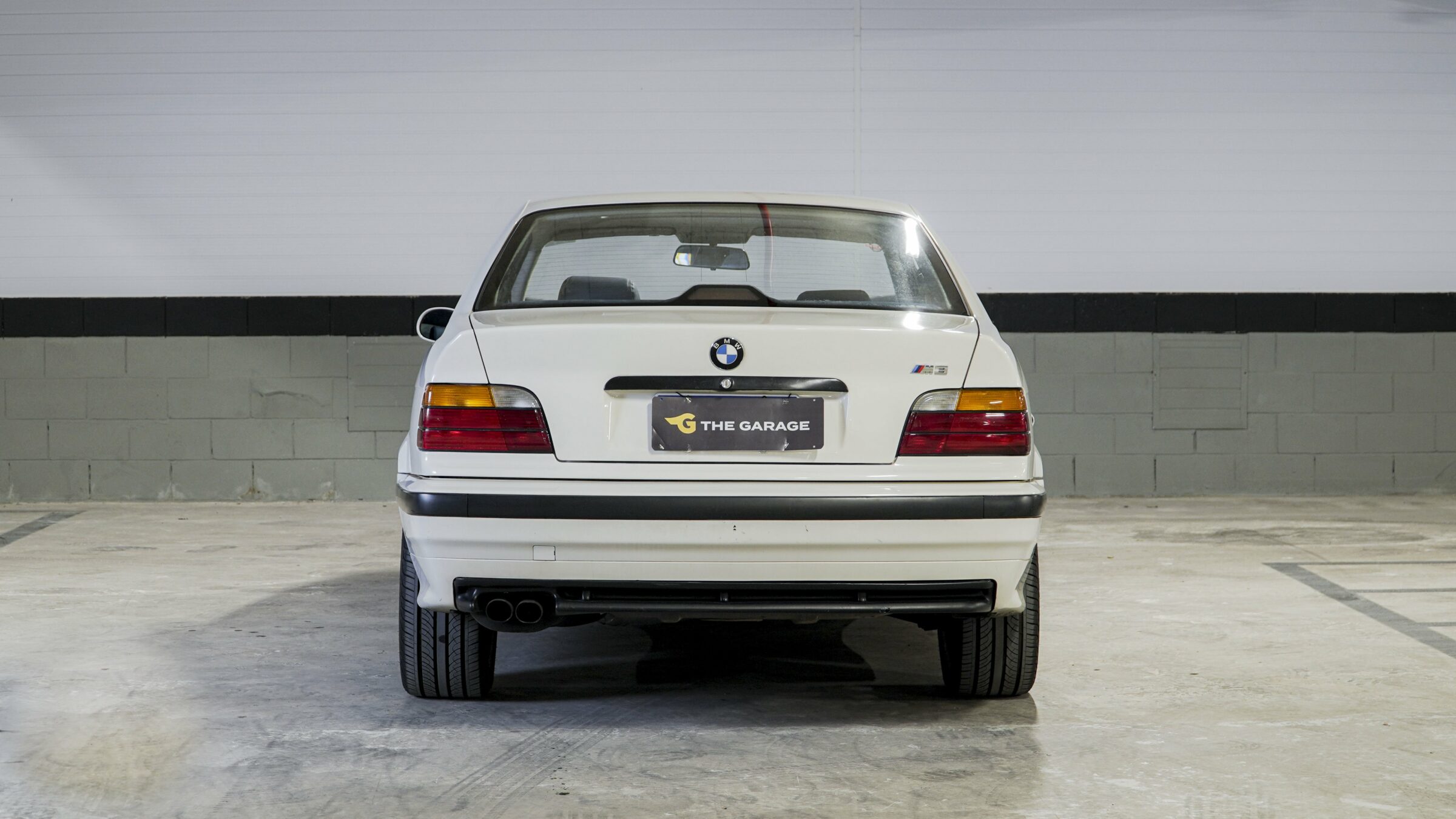 1992 BMW 325i Coupe Venda Compra The Garage For Sale