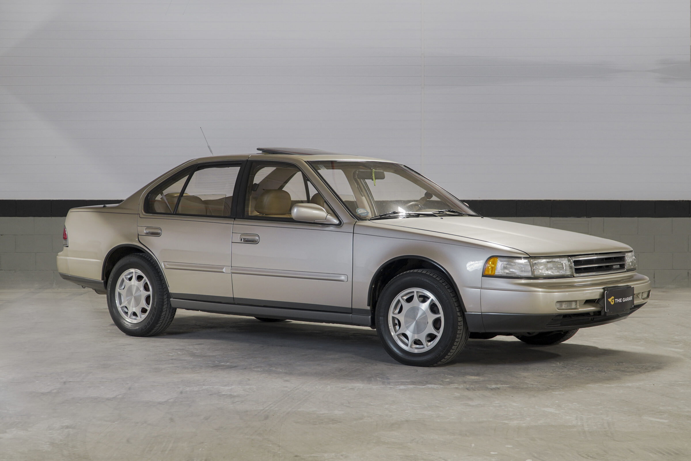 1991 Nissan Maxima GXE Venda Compra The Garage for Sale