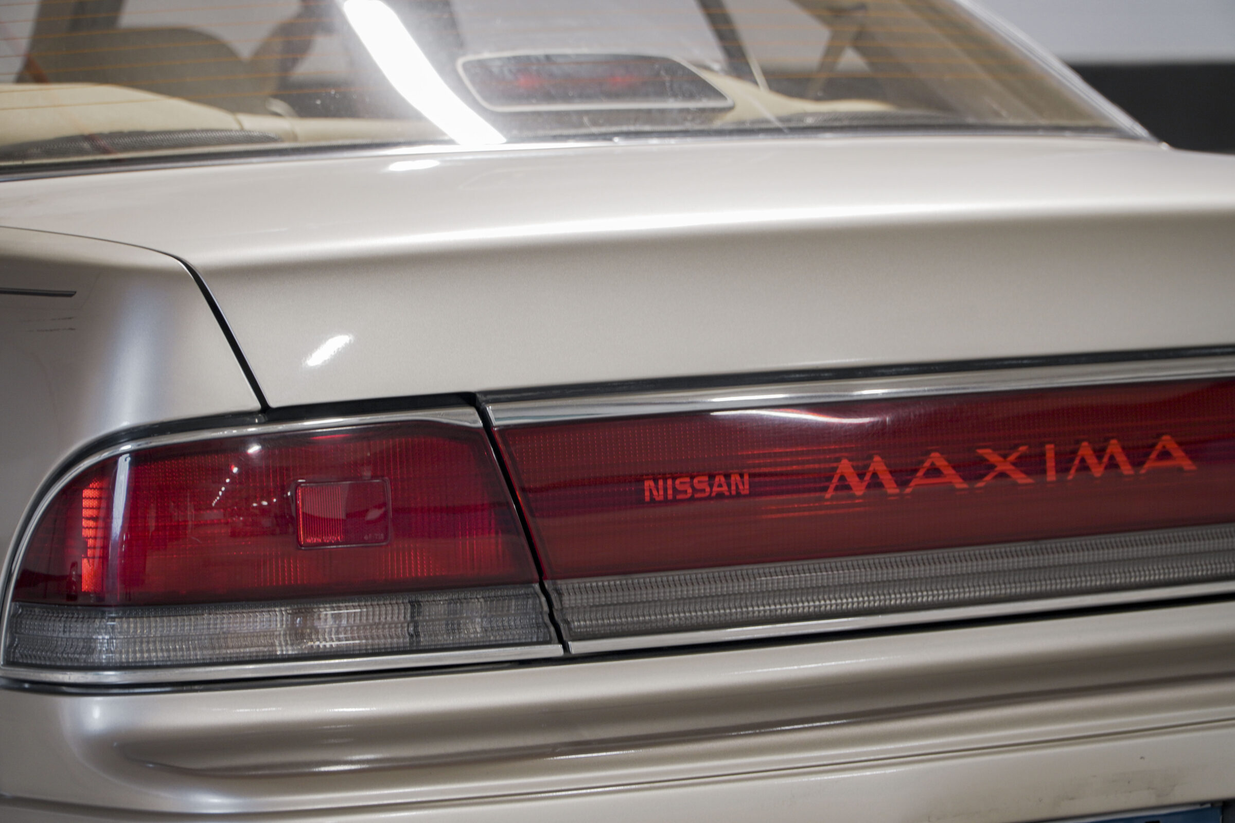 1991 Nissan Maxima GXE Venda Compra The Garage for Sale