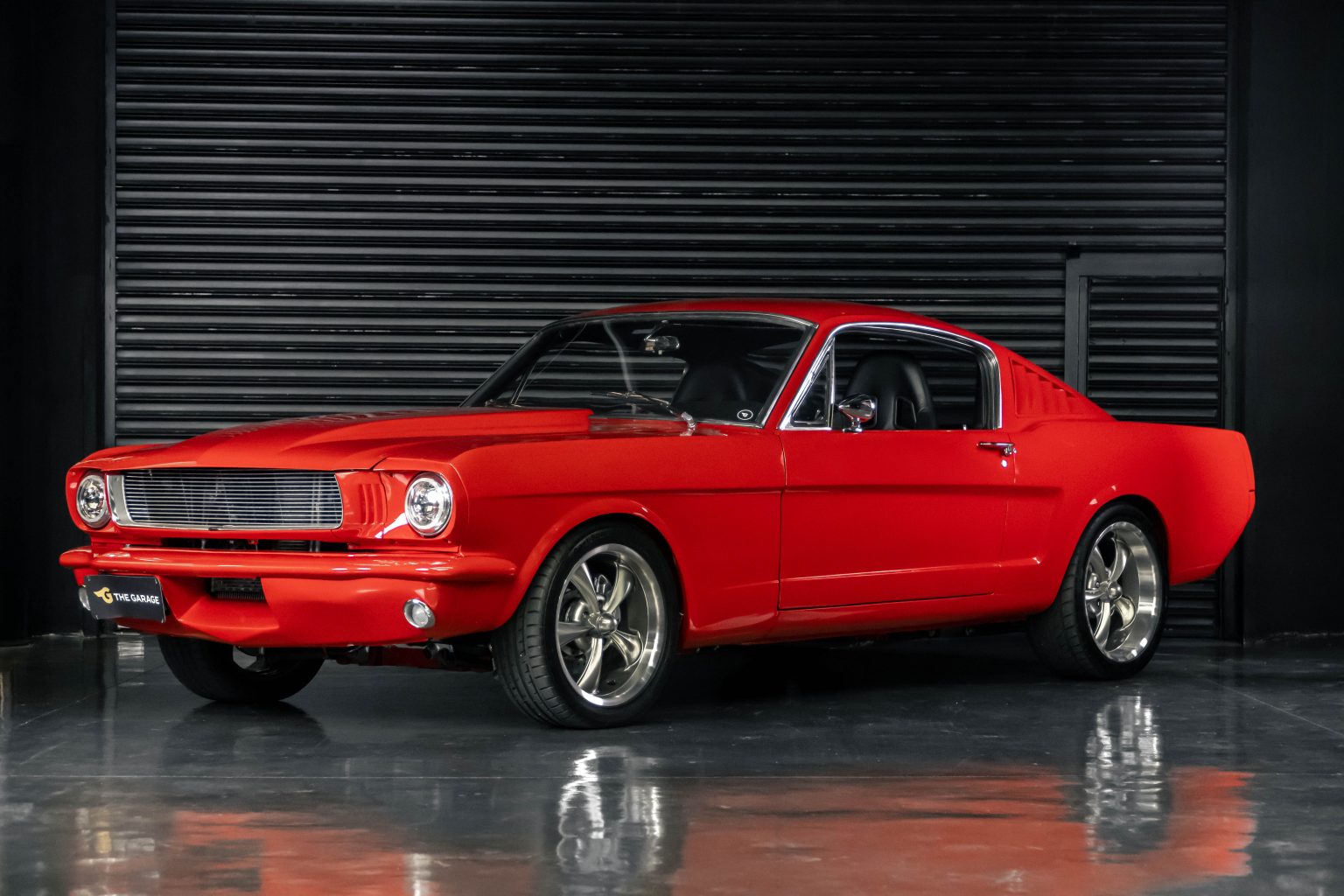 1965 Ford Mustang Fastback Venda Compra The Garage For Sale