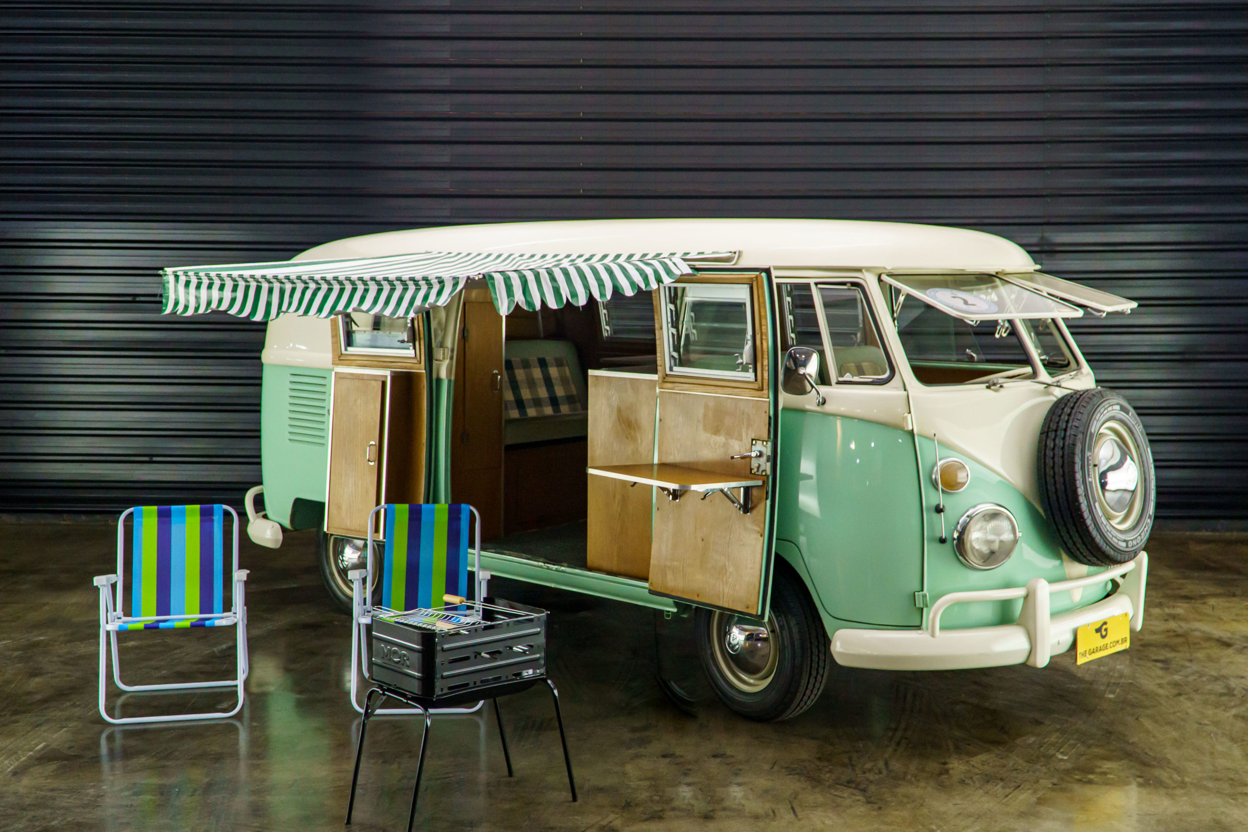 1966 VW Kombi Camper Alemã - The Garage