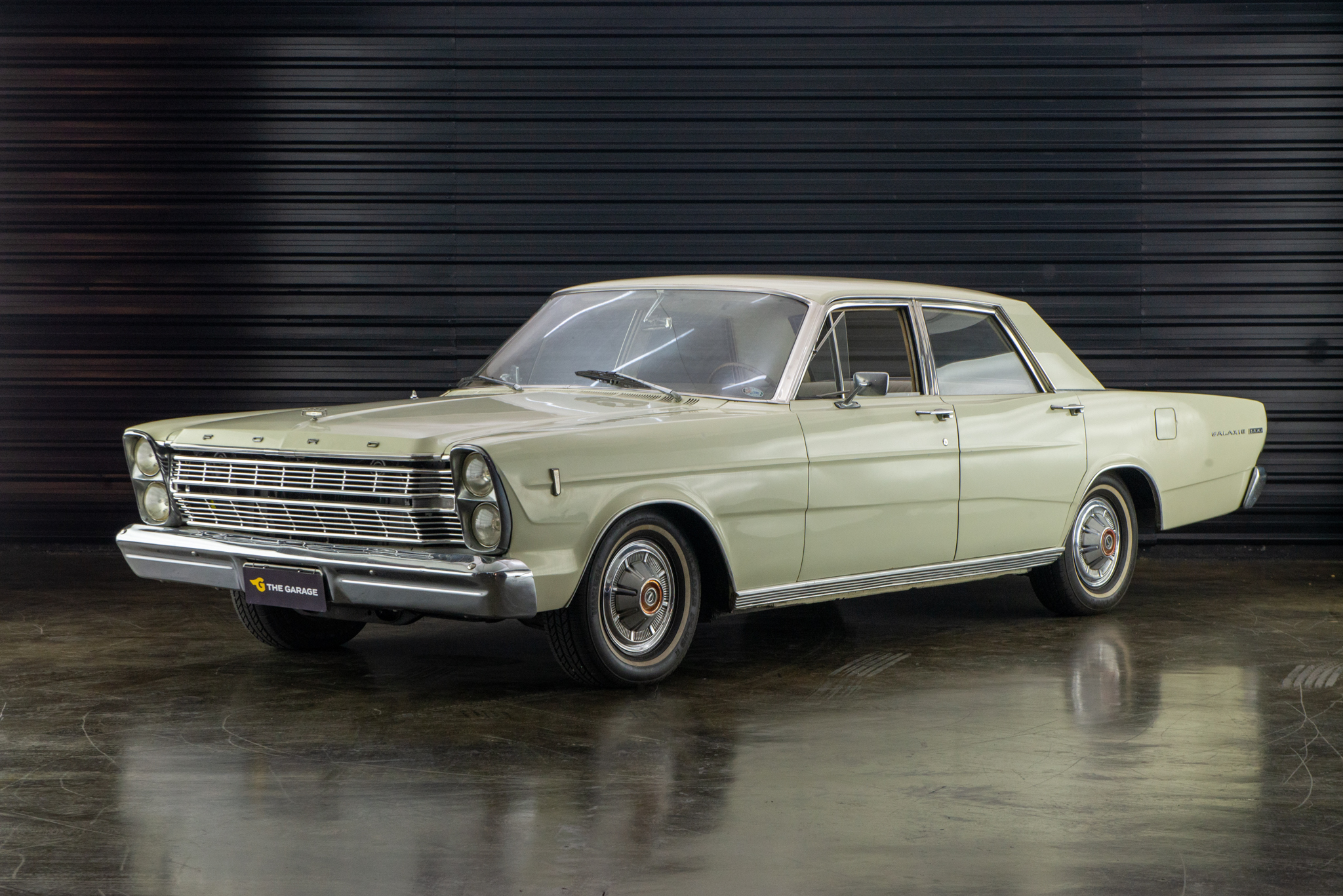 1968 Ford Galaxie a venda the garage
