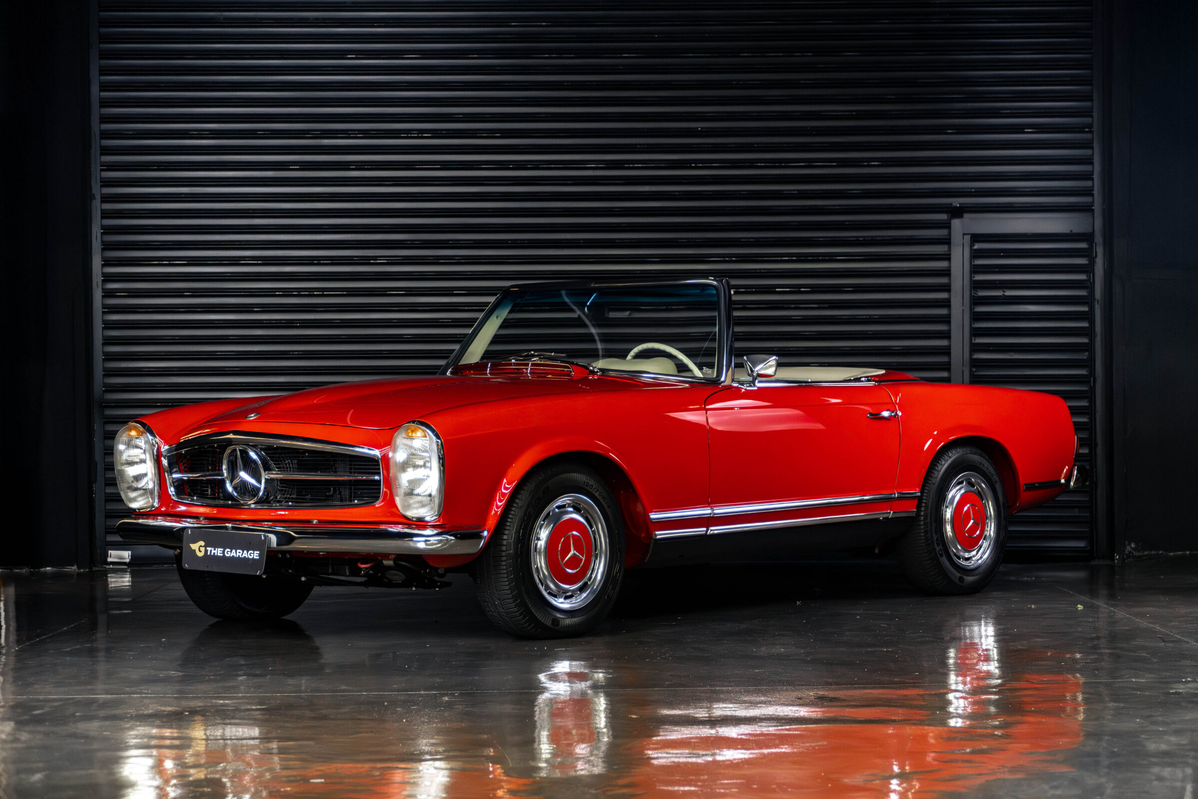 1970 Mercedes Benz 280 SL Pagoda Venda Compra The Garage For Sale