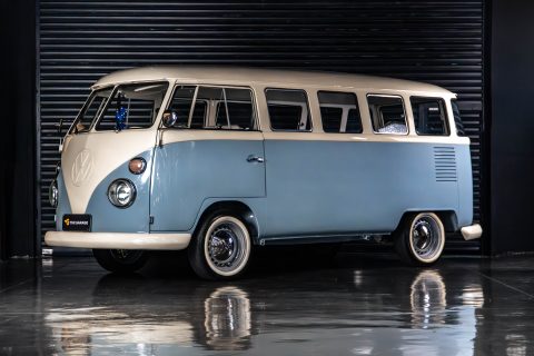 1975 Volkswagen Kombi Corujinha Venda Compra The Garage For Sale