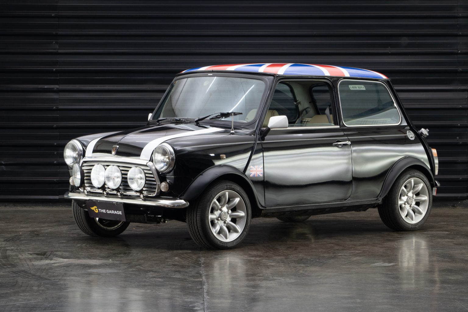 1976 Mini cooper a venda for sale the garage