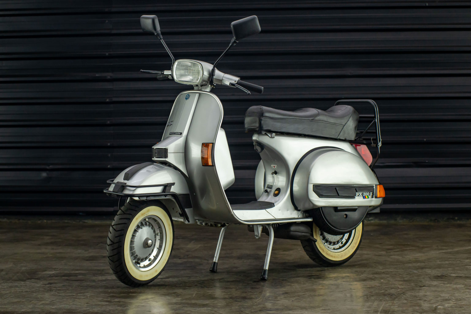 1986-vespa-px-200-e-garage-a-venda-sao-paulo-sp-for-sale-the-garage-classicos-a-carros-antigos