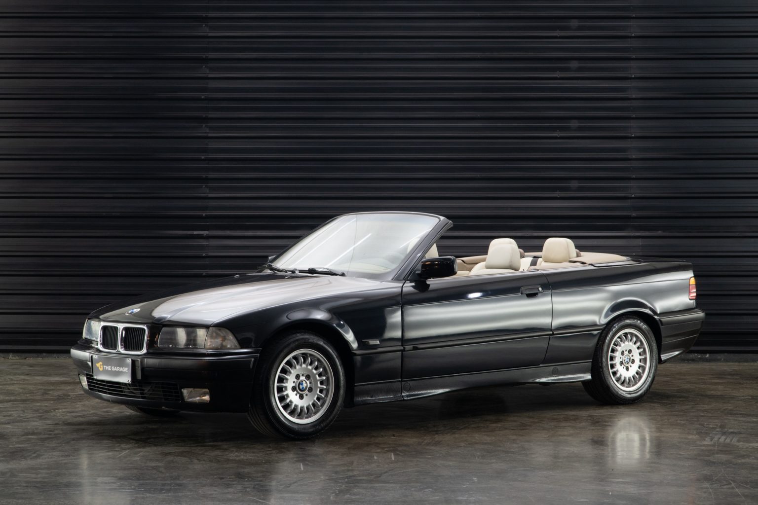 1995 BMW 325i a venda the garage for sale